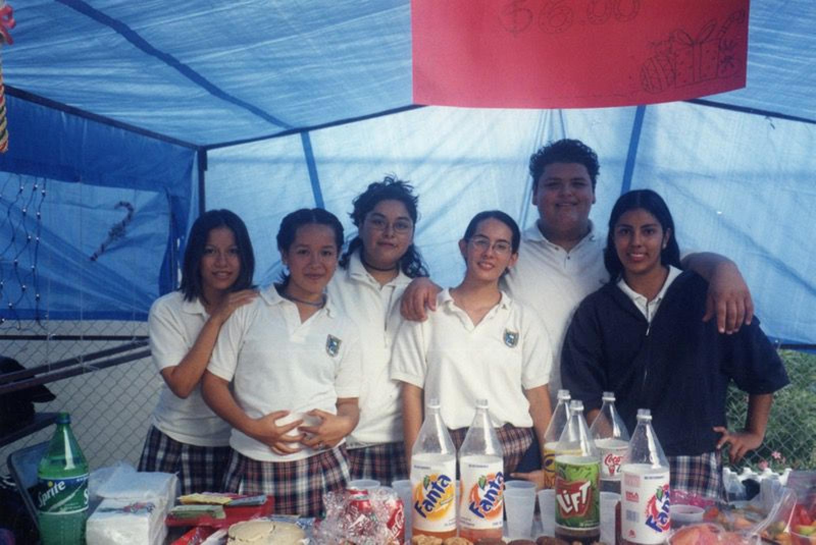 Convivio de alumnos del colegio El Camino, Cabo San Lucas.