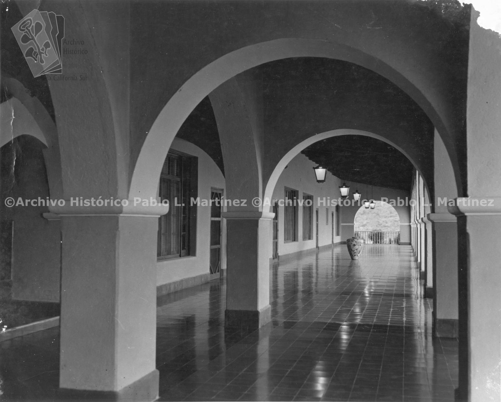 Corredor de la Casa Presidencial El Caimancito, en La Paz