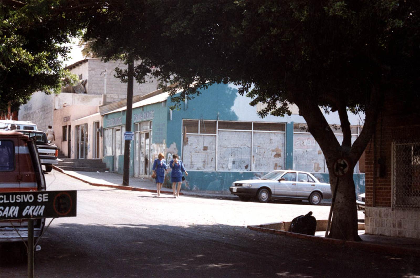 Cruce de las calles Francisco I. Madero y Agustín Arriola, La Paz.