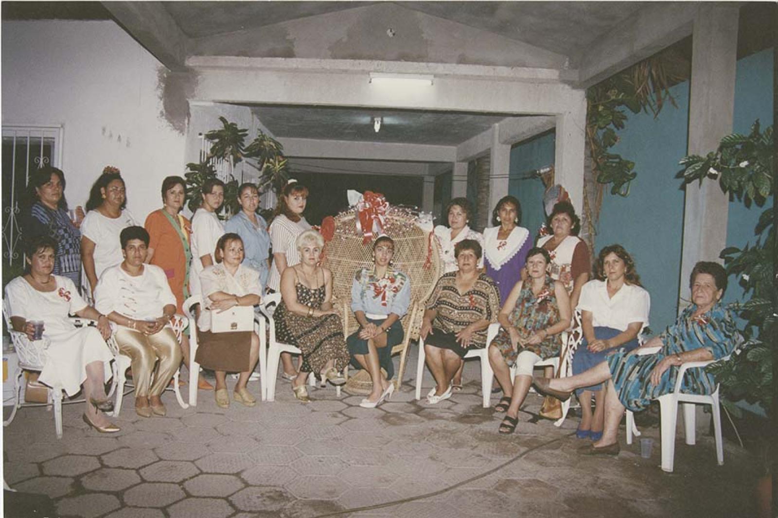 “Despedida de soltera de Gabriela Valdéz”.