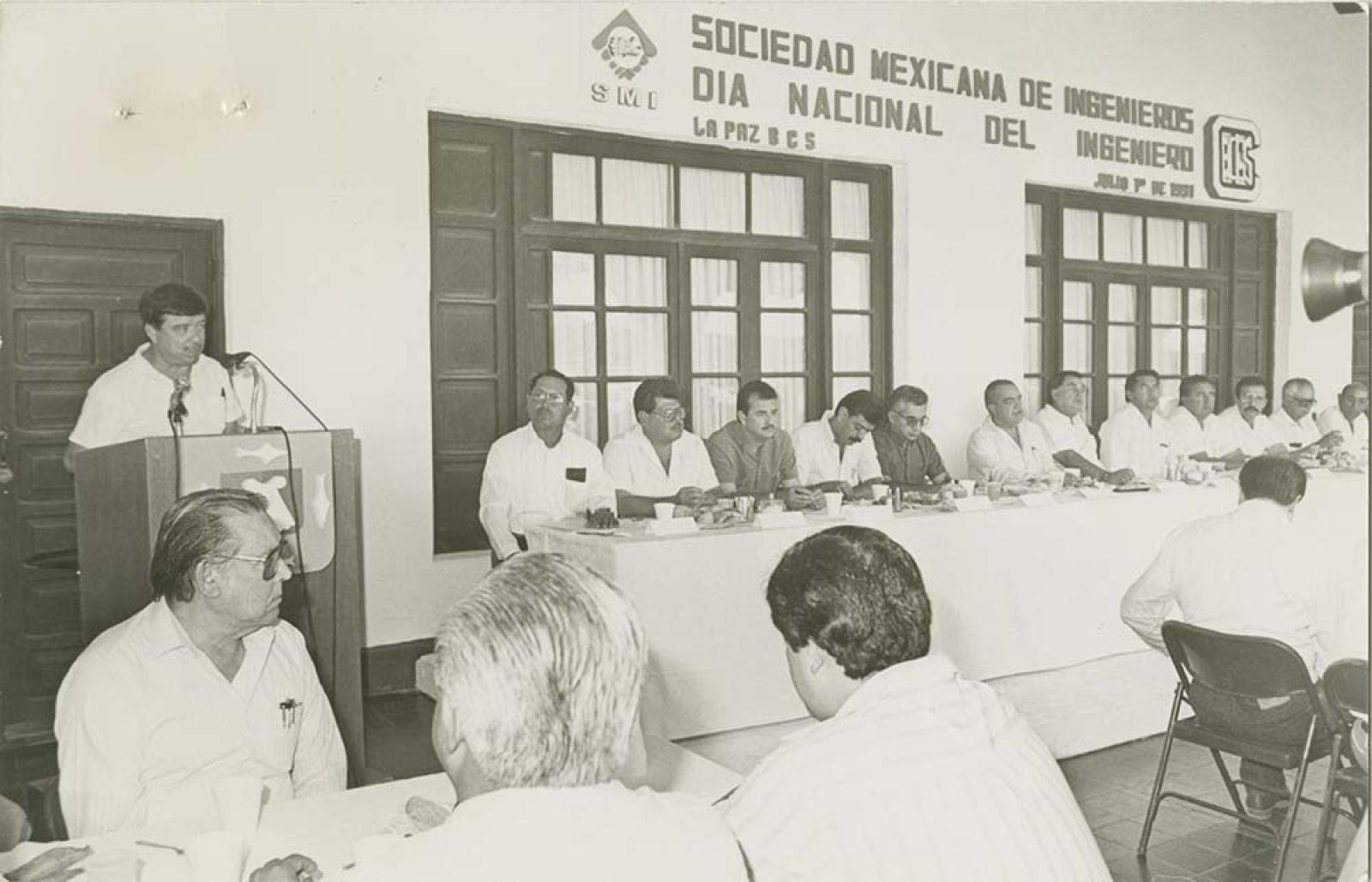 Día nacional del ingeniero.
