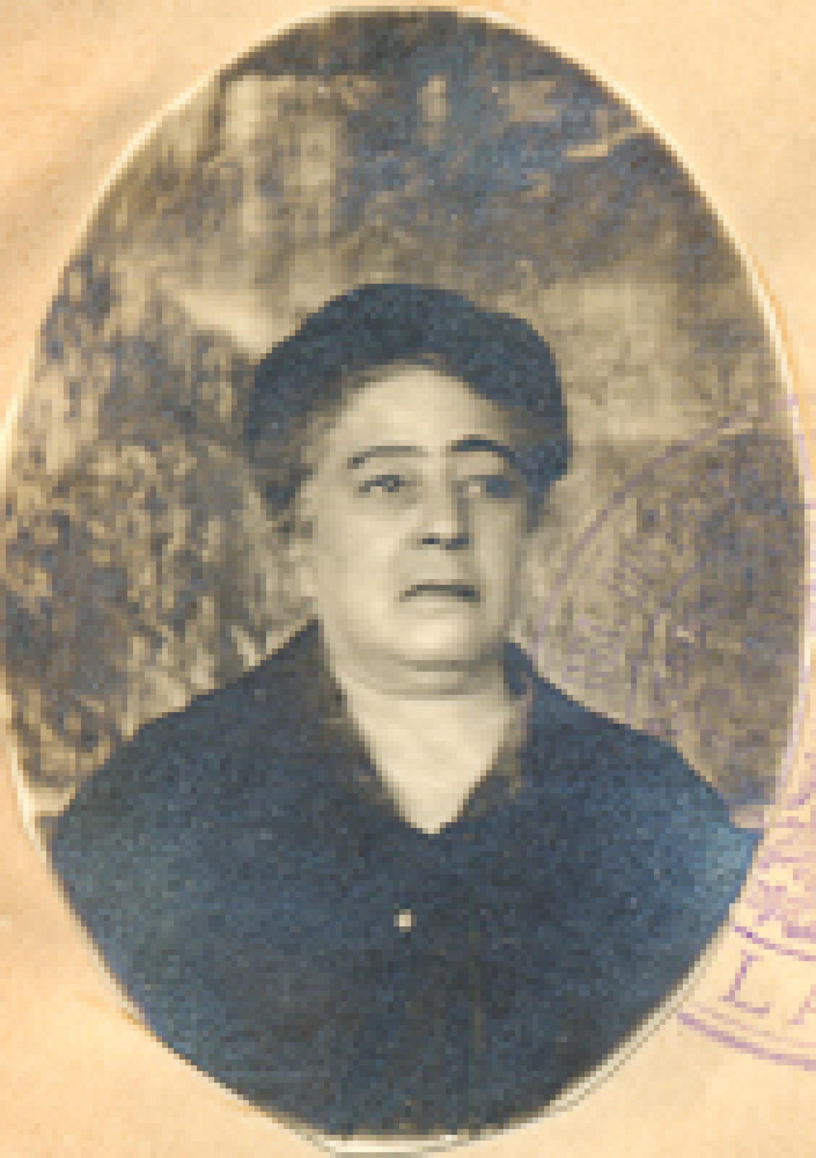 Dolores González.