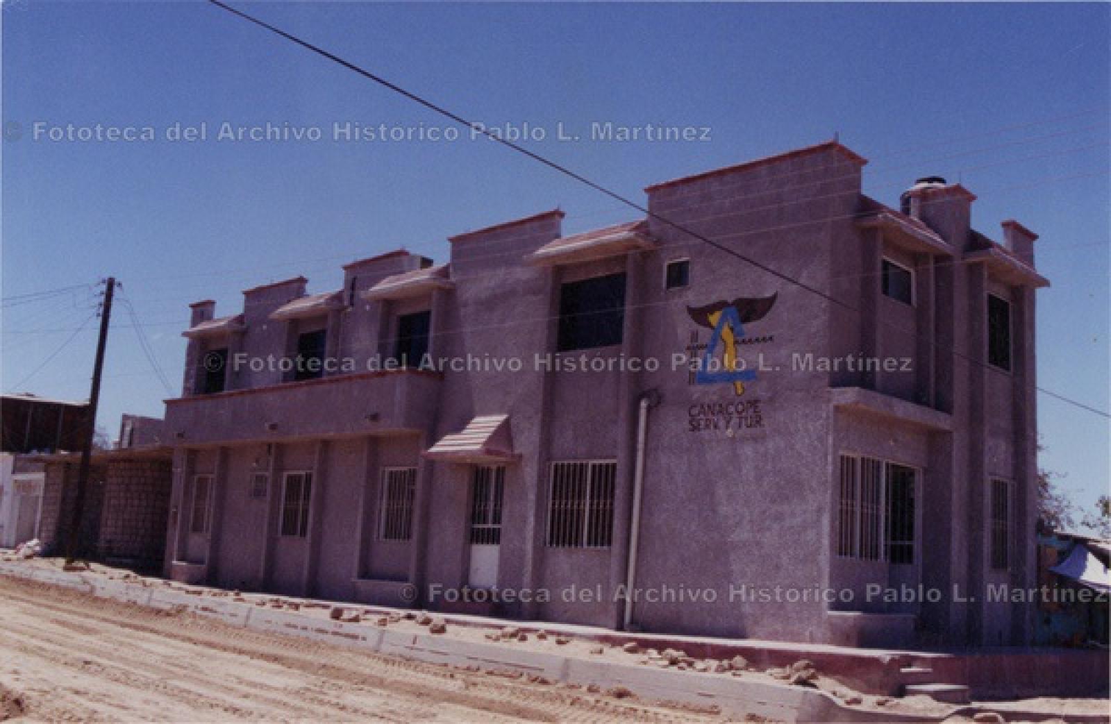Edificio de “Canacope Servytur”.