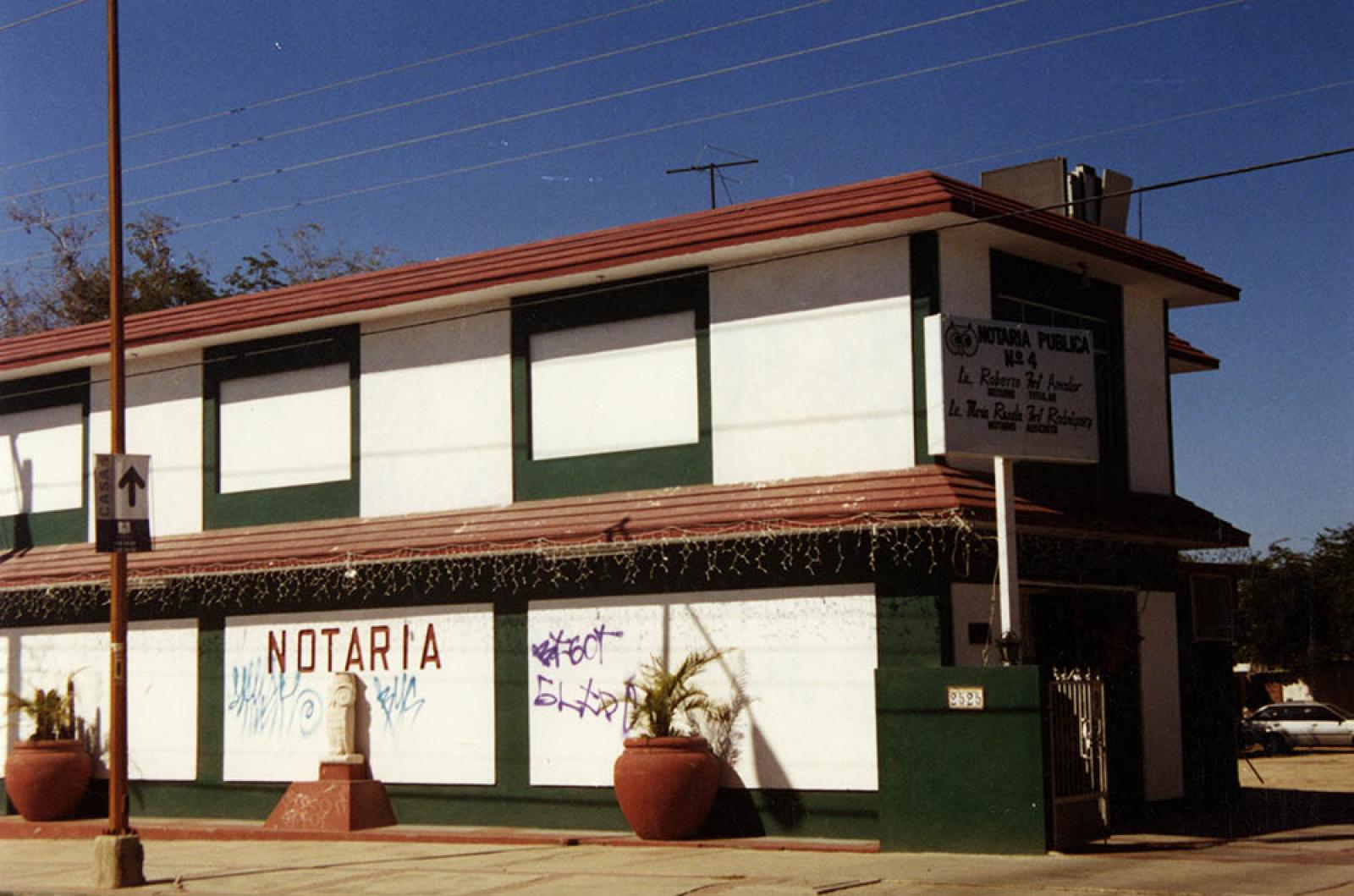 Edificio de la Notaría Pública número 4, La Paz. 