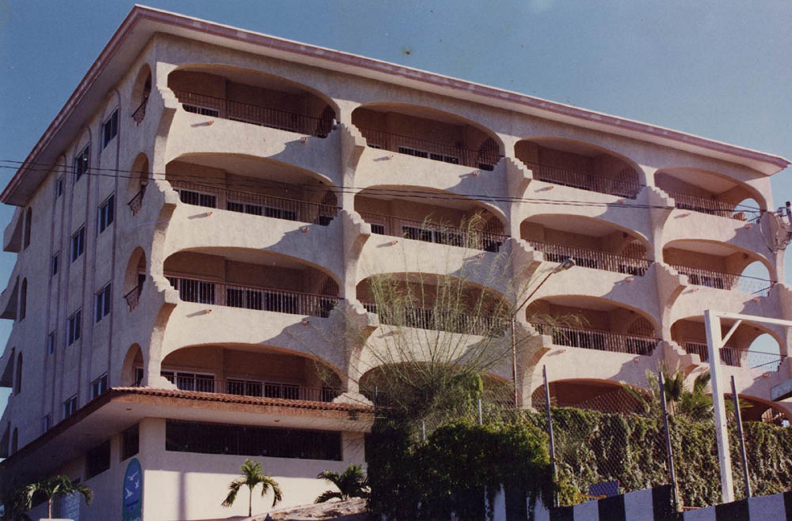 “Edificio en las calles Torre Iglesias y Belisario Domínguez”.