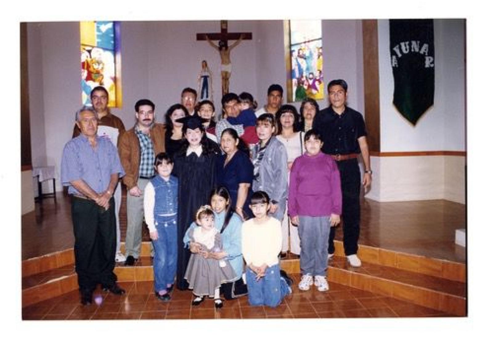 Edith Gómez González, acompañada de sus familiares.