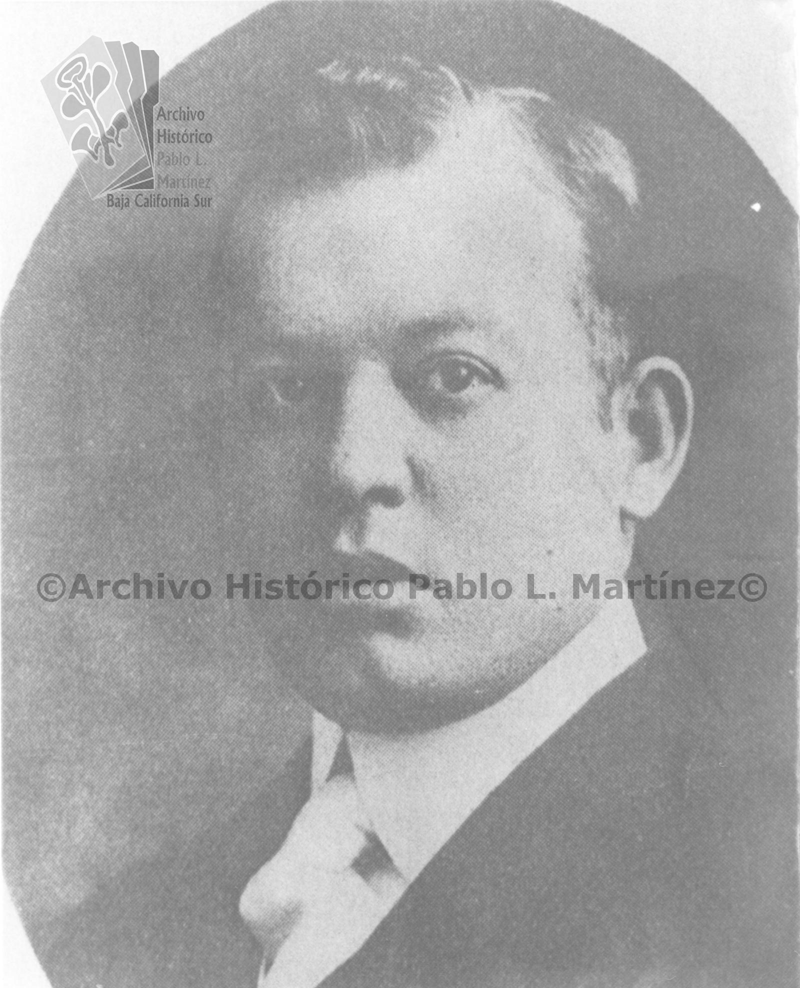 Eduardo Batiz.