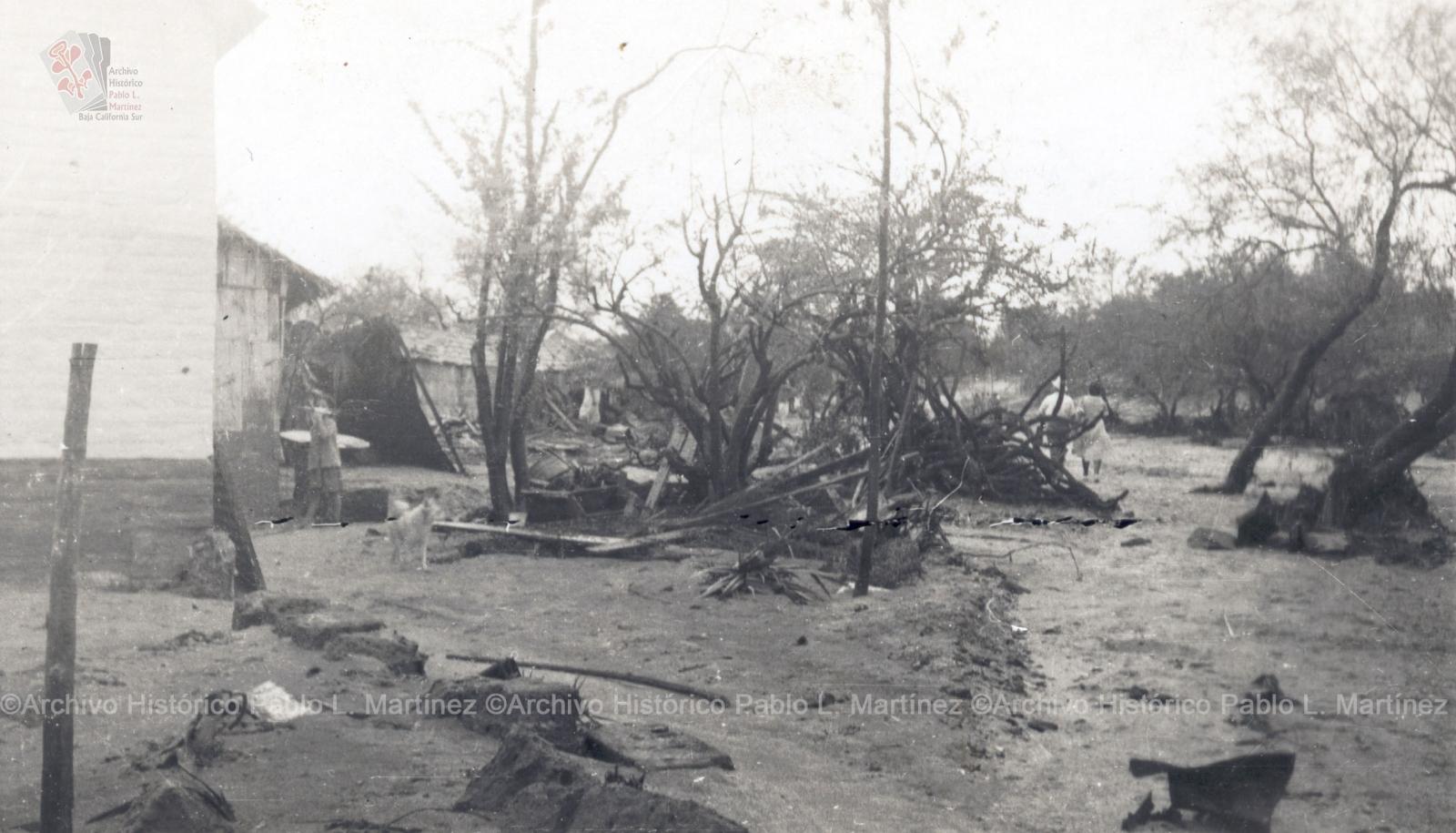 Efectos de huracán, calle Aquiles Serdán en La Paz, Baja California.