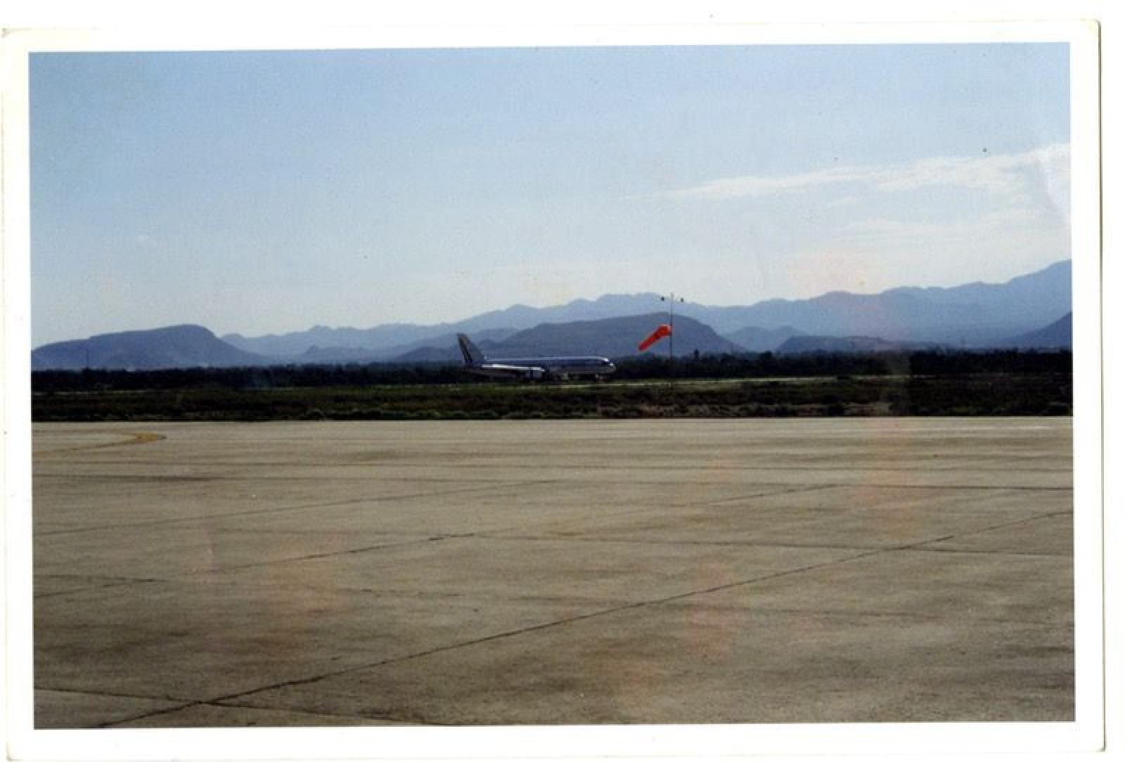 “El avión presidencial” en aeropuerto.