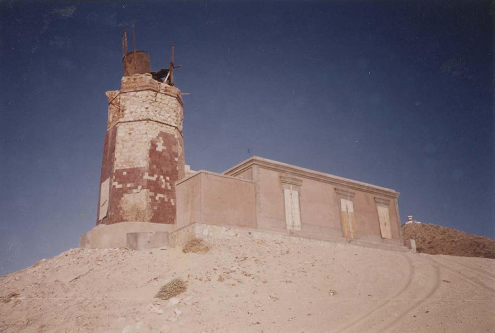 El Faro Viejo de Cabo Falso.