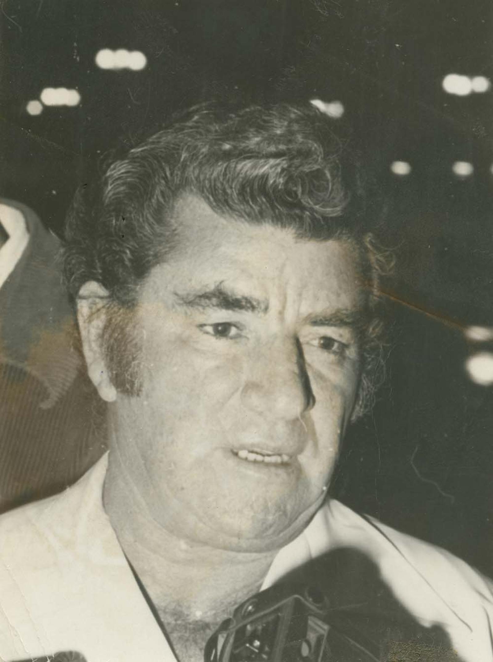 “El profesor Héctor”