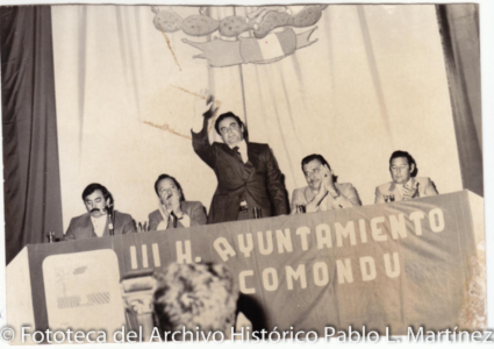 Eligio Soto López y Ángel Cesar Mendoza Arámburo, retrato de grupo.