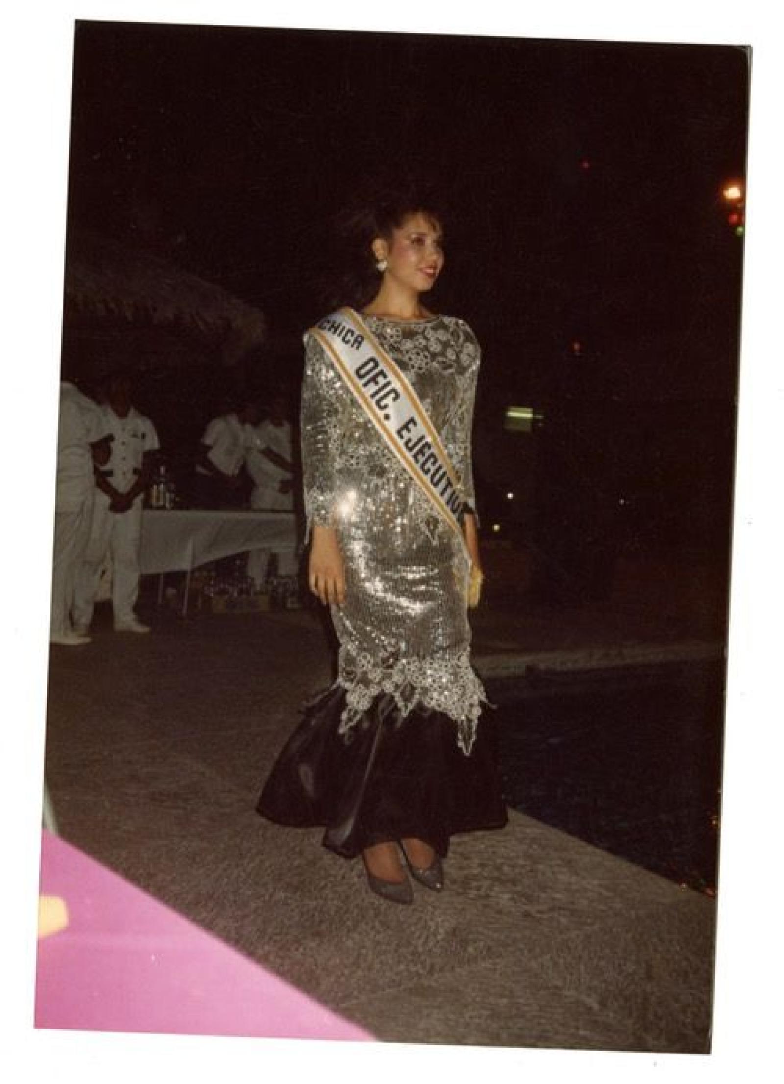 Elizabeth Wayos, chica Formula uno 1990.