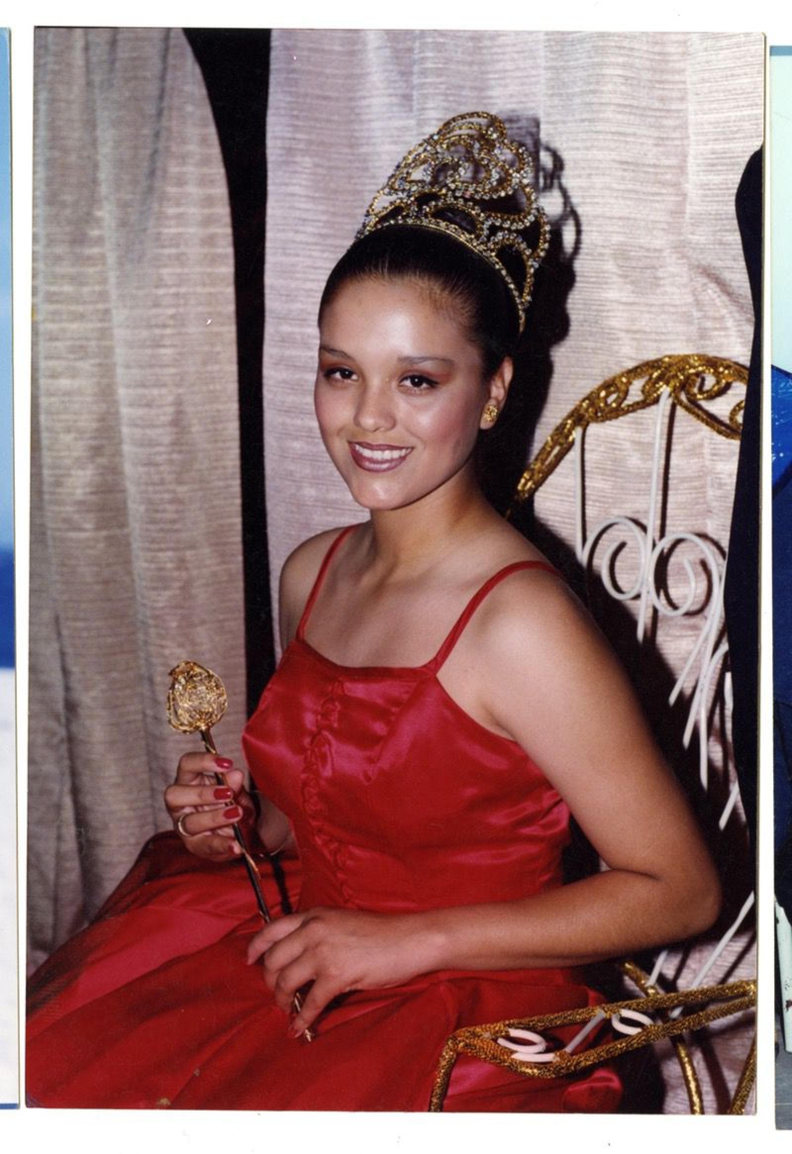 Ericka Johanna Romero Álvarez, ex reina de la escuela secundaria Justo Sierra.