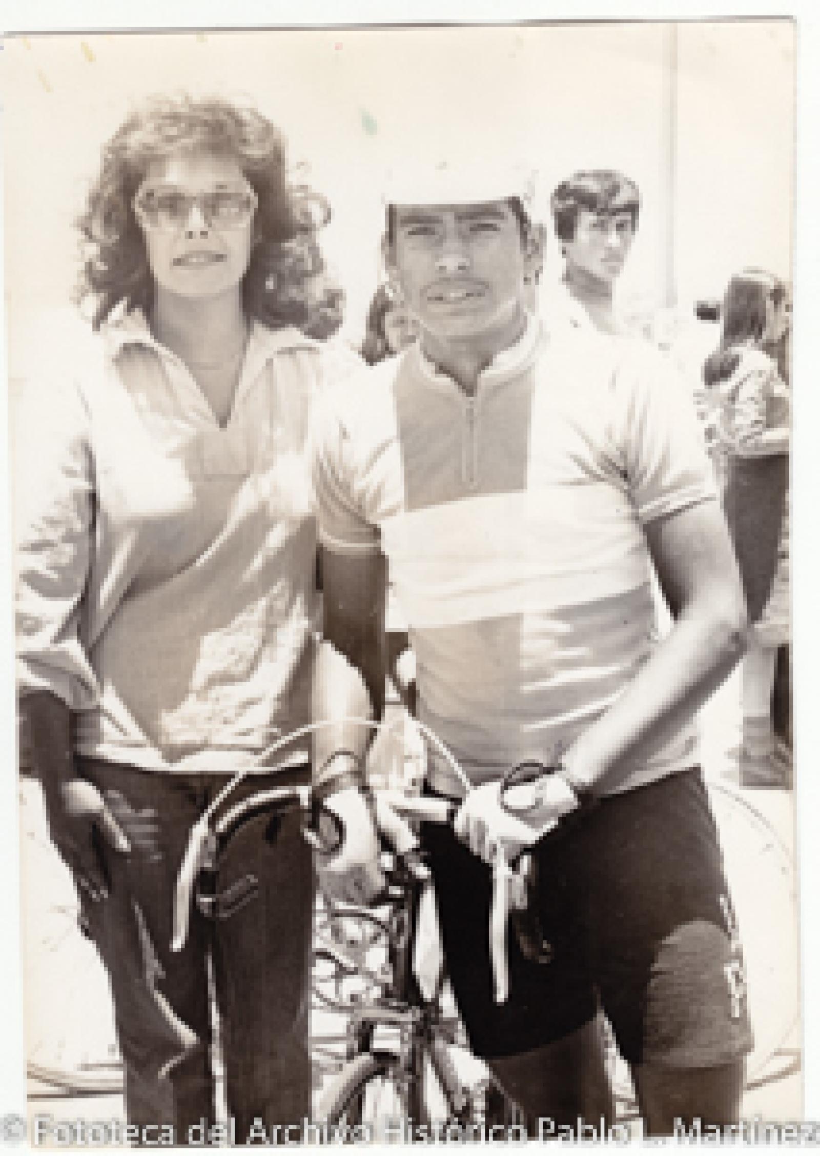 “Ernesto Ortiz” y mujer, retrato.