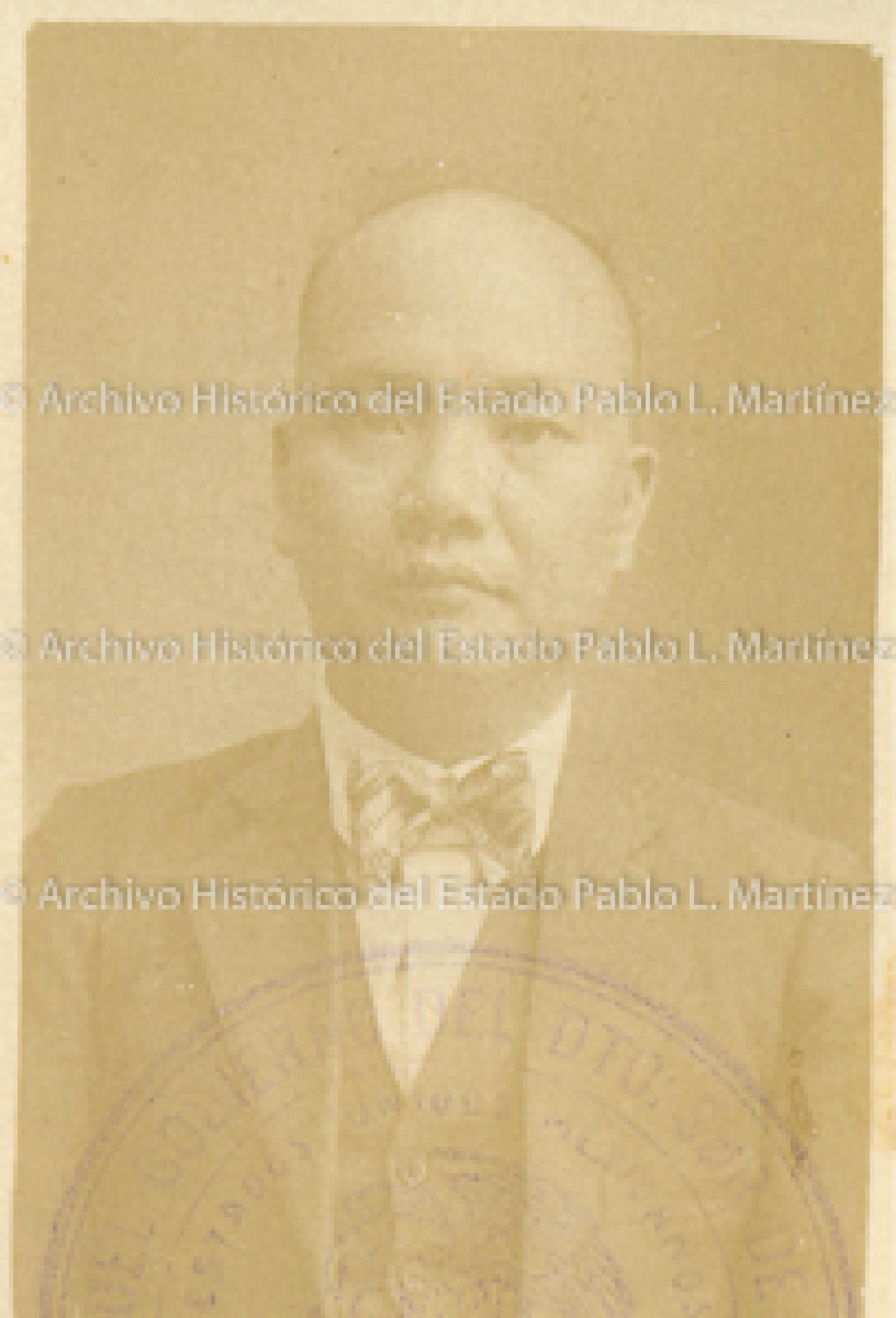 Ernesto Tang.