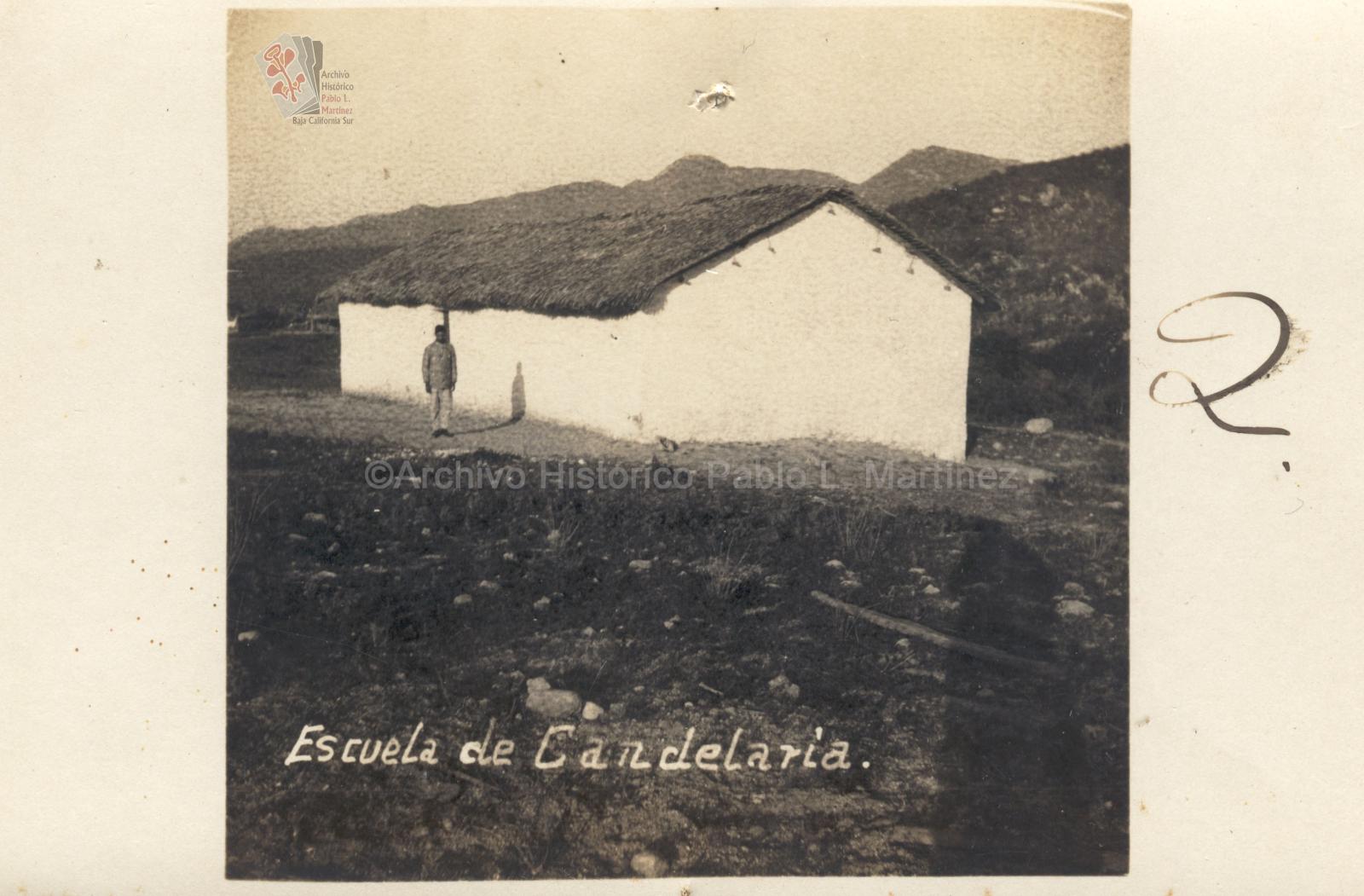 Escuela del poblado de La Candelaria, actual municipio de Los Cabos, Baja California Sur.
