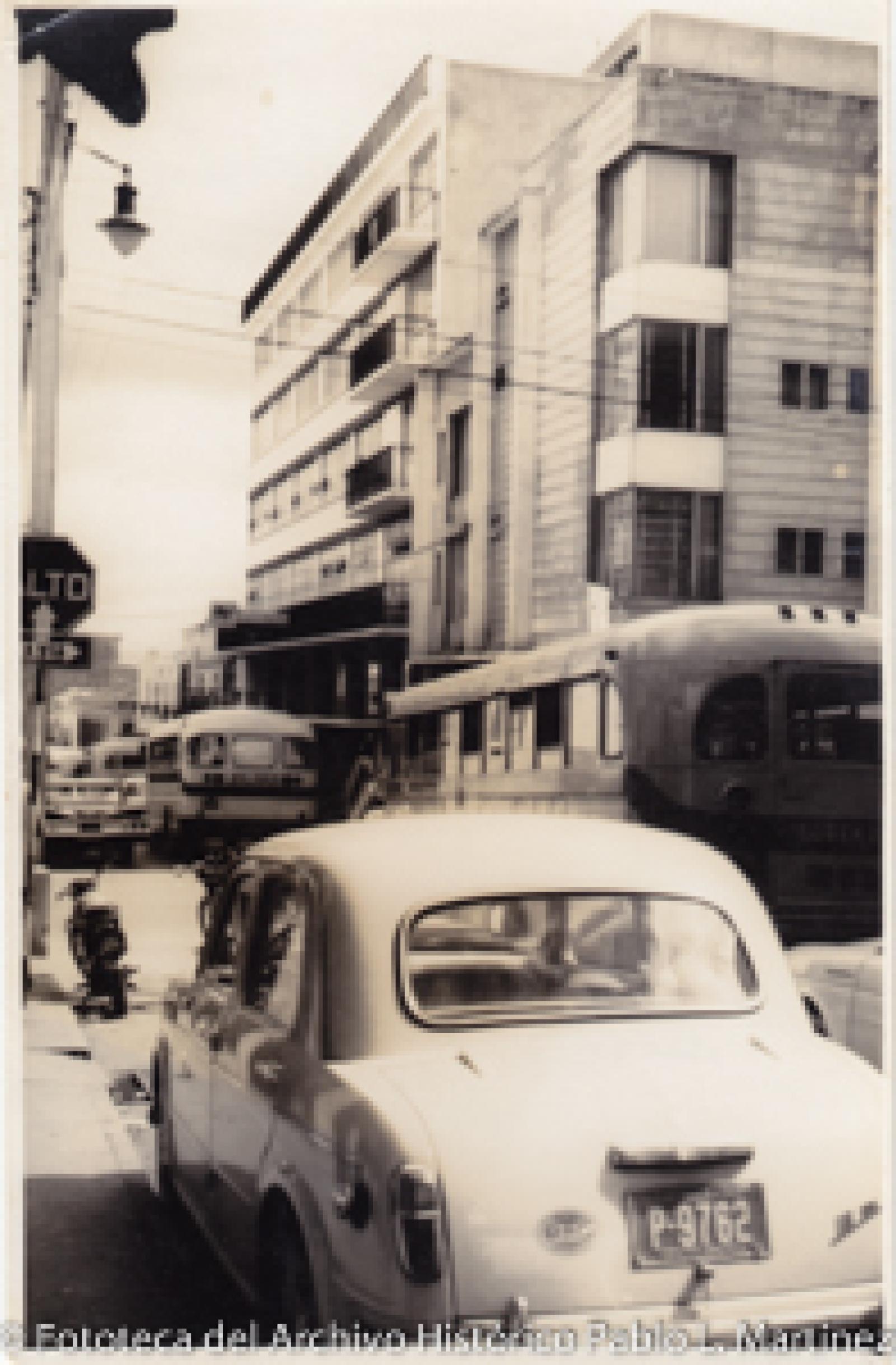 “Esquina de la 11ª. Calle y 8ª. Avenida. Ciudad de Guatemala”.
