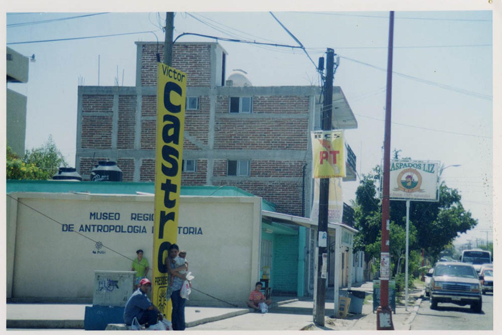 Esquina entre las calles 5 de Mayo e Ignacio Altamirano.