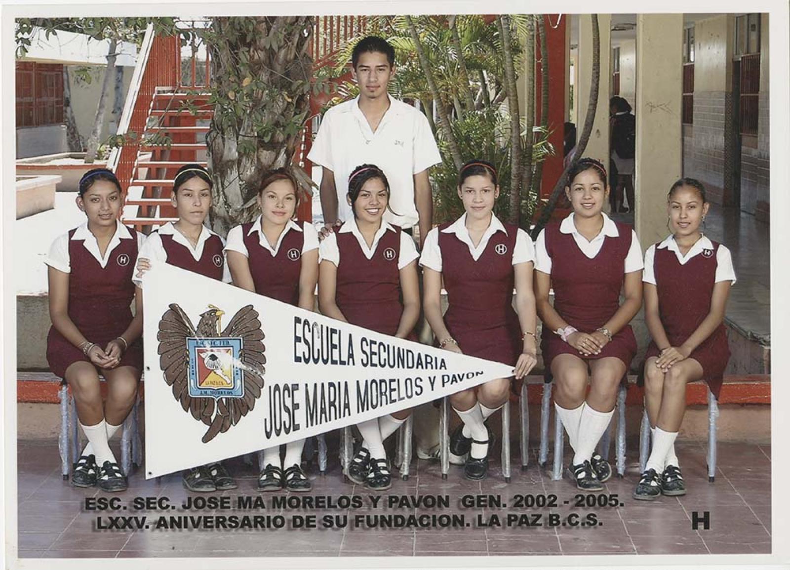 Estudiantes de secundaria, grupo H.