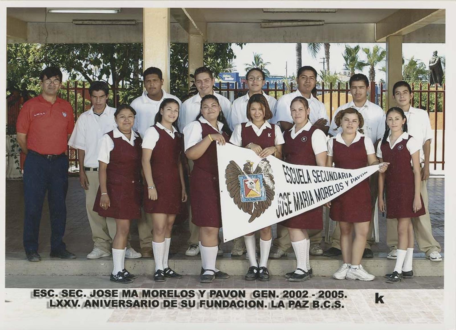 Estudiantes de secundaria, grupo K.
