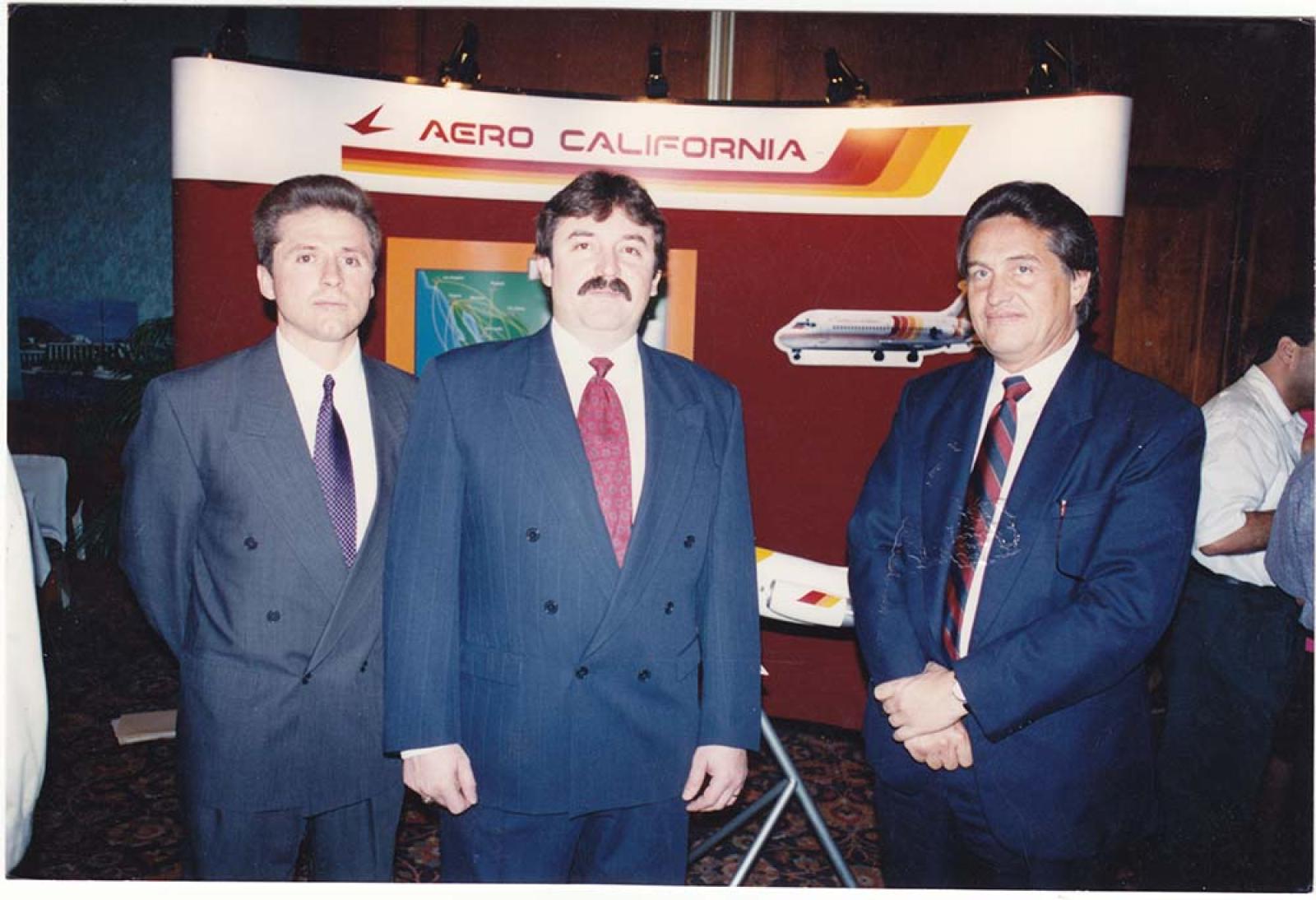 Evento de Aero California, retrato de grupo.