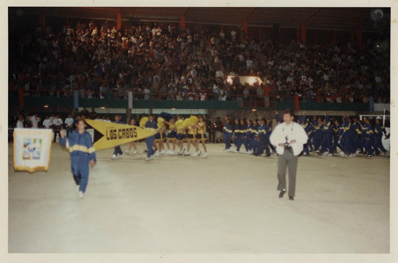 Evento deportivo en el estadio Arturo C. Nahl.