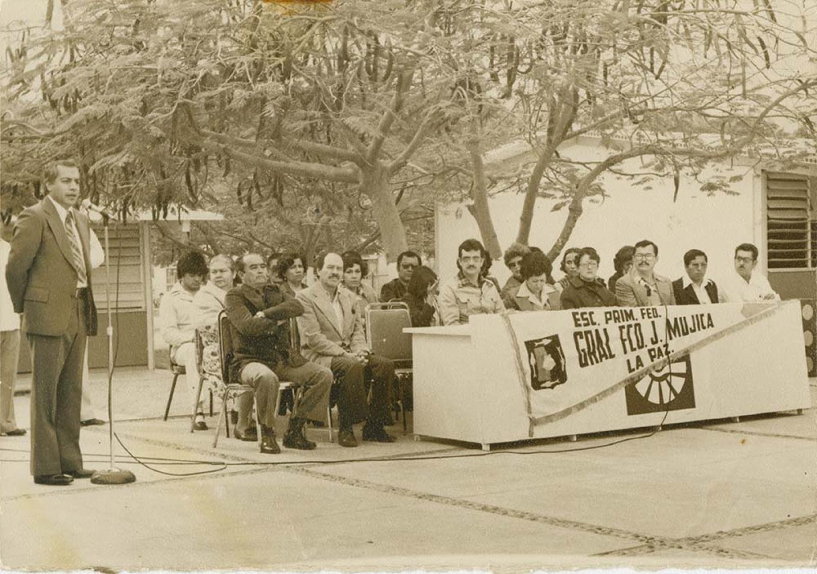Evento en la escuela primaria General Francisco J. Múgica
