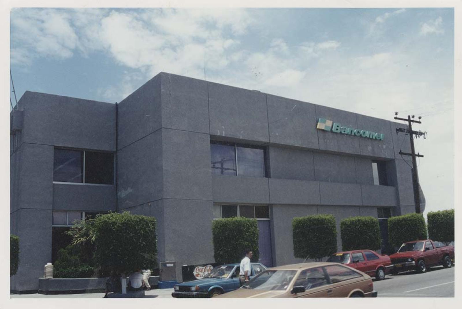 Exterior del edificio de Bancomer.