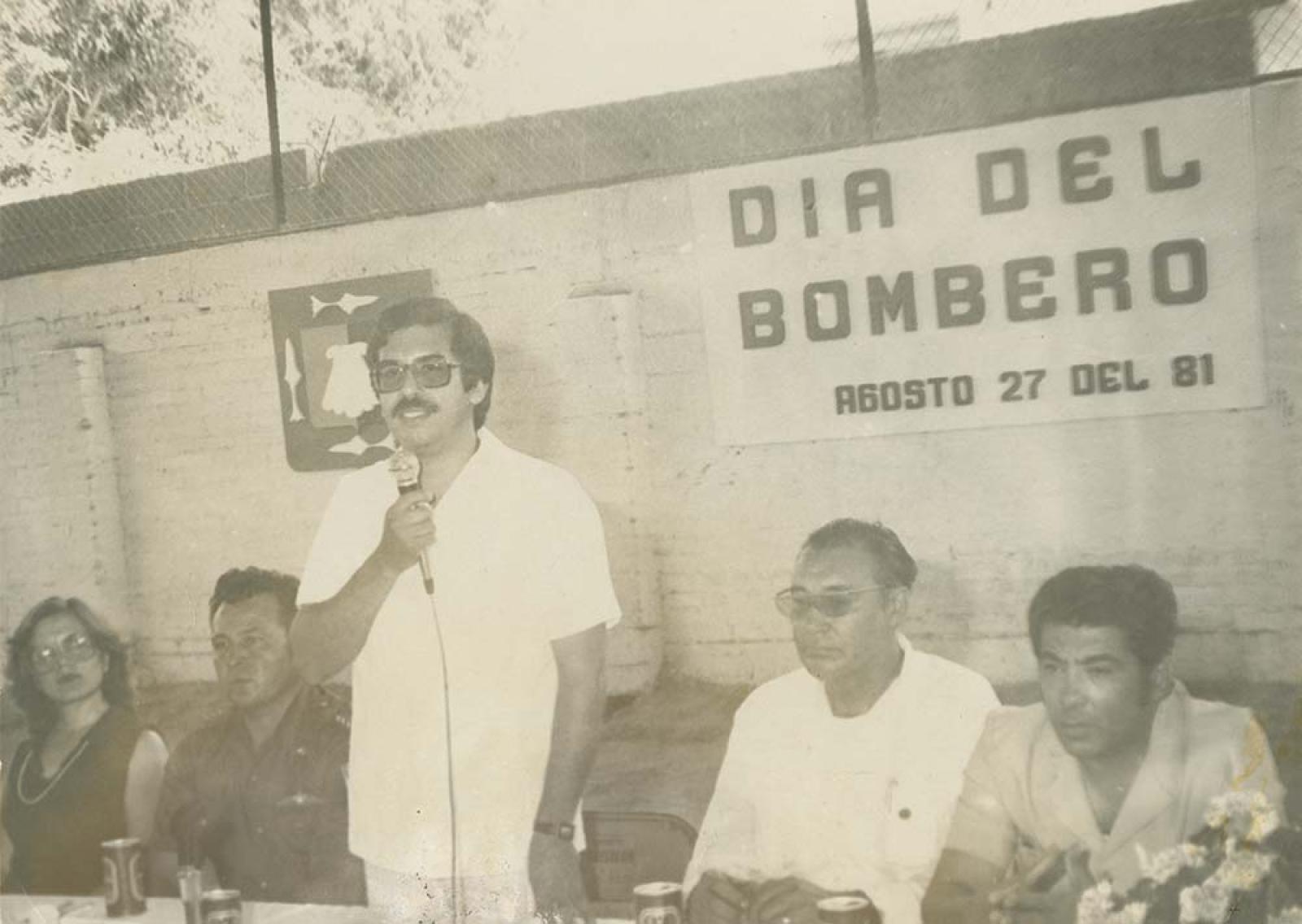 Festejo, día del bombero.