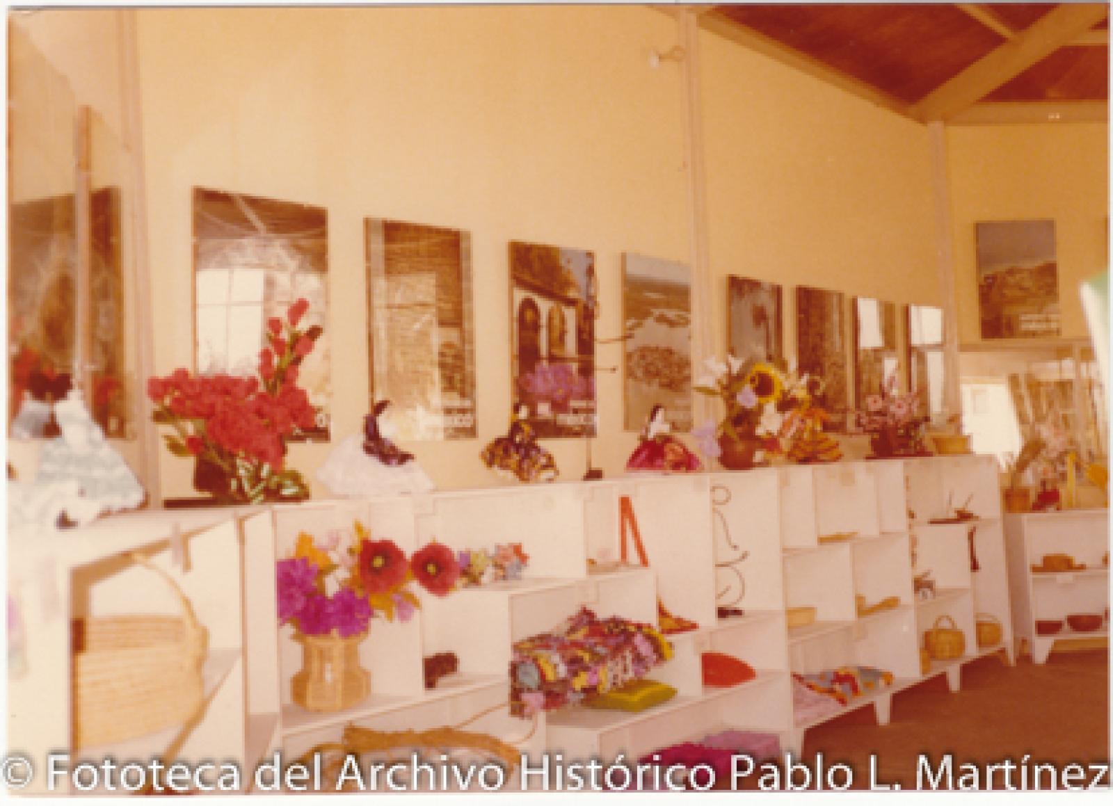Flores y artesanías