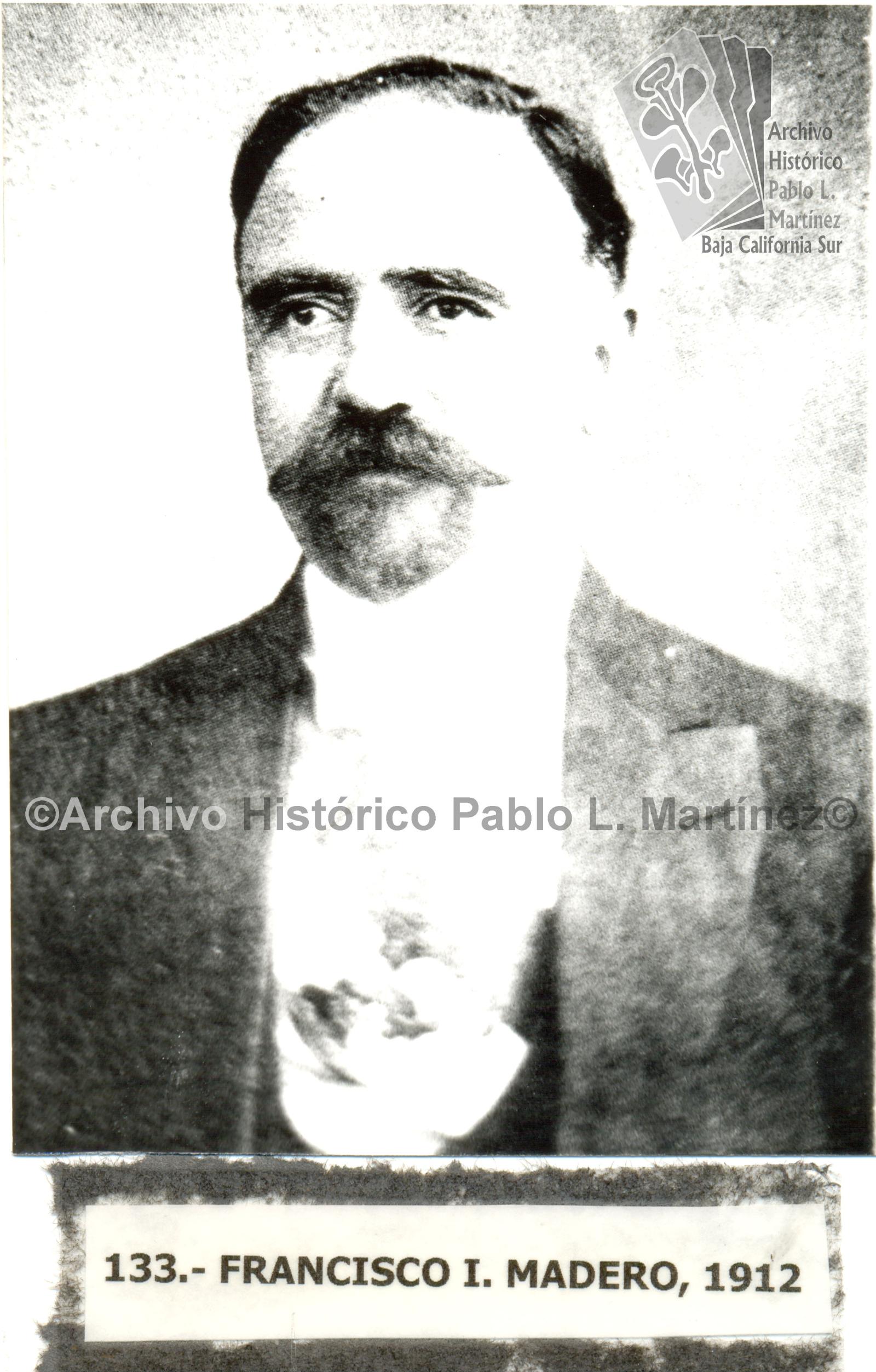 Francisco I. Madero con banda presidencial, retrato.