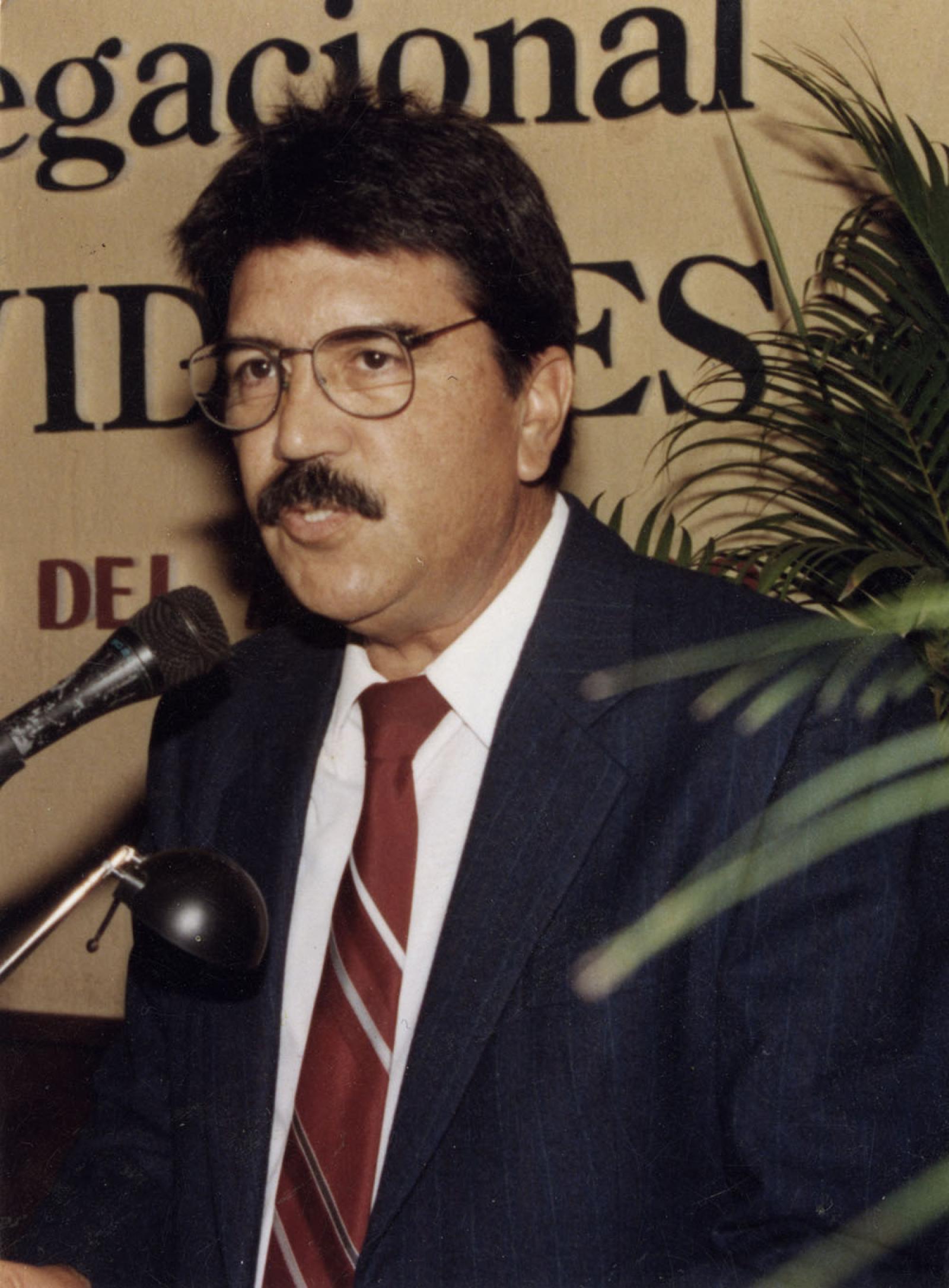 “Francisco Martínez Mora”.