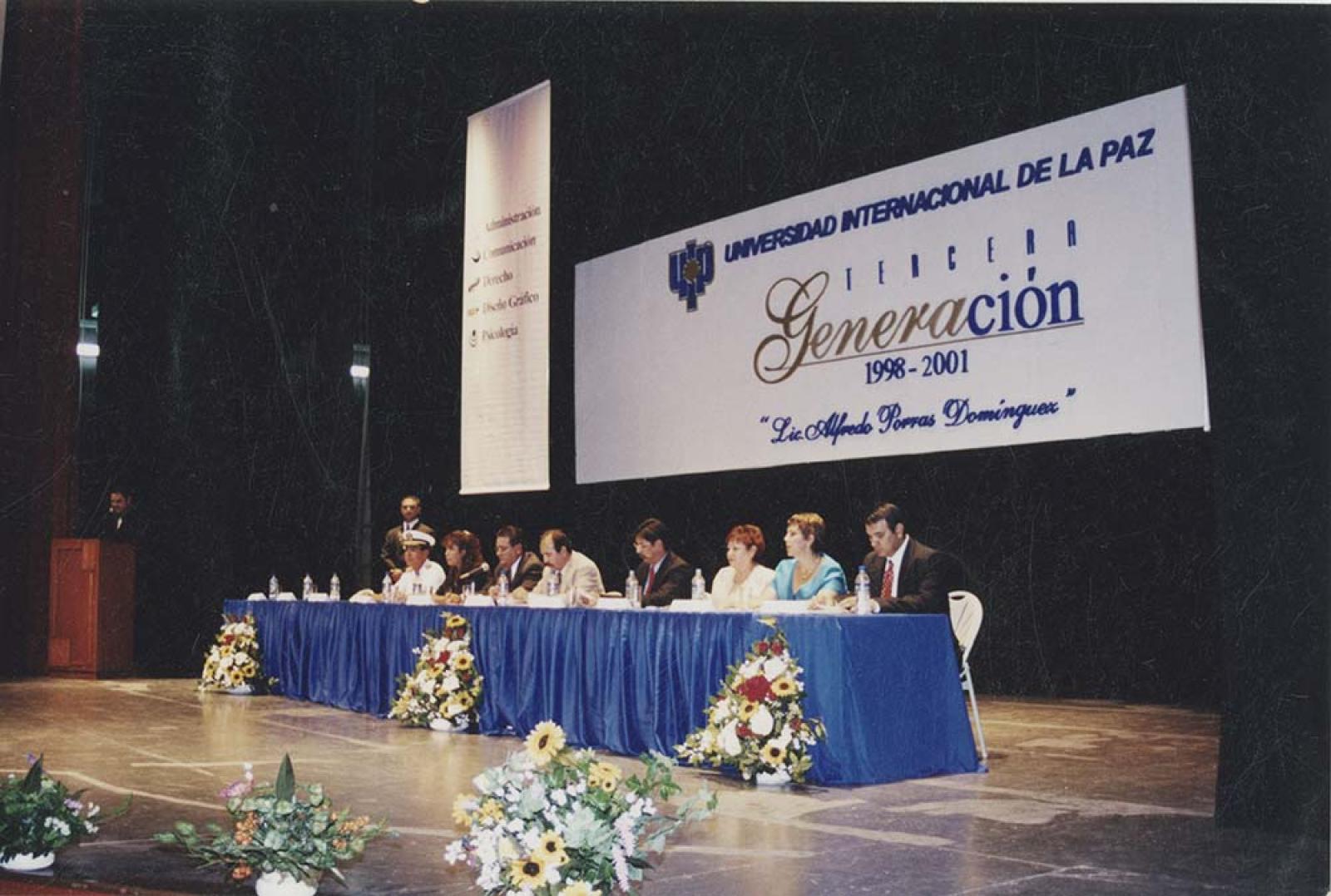 Graduación de la Universidad Internacional de La Paz.
