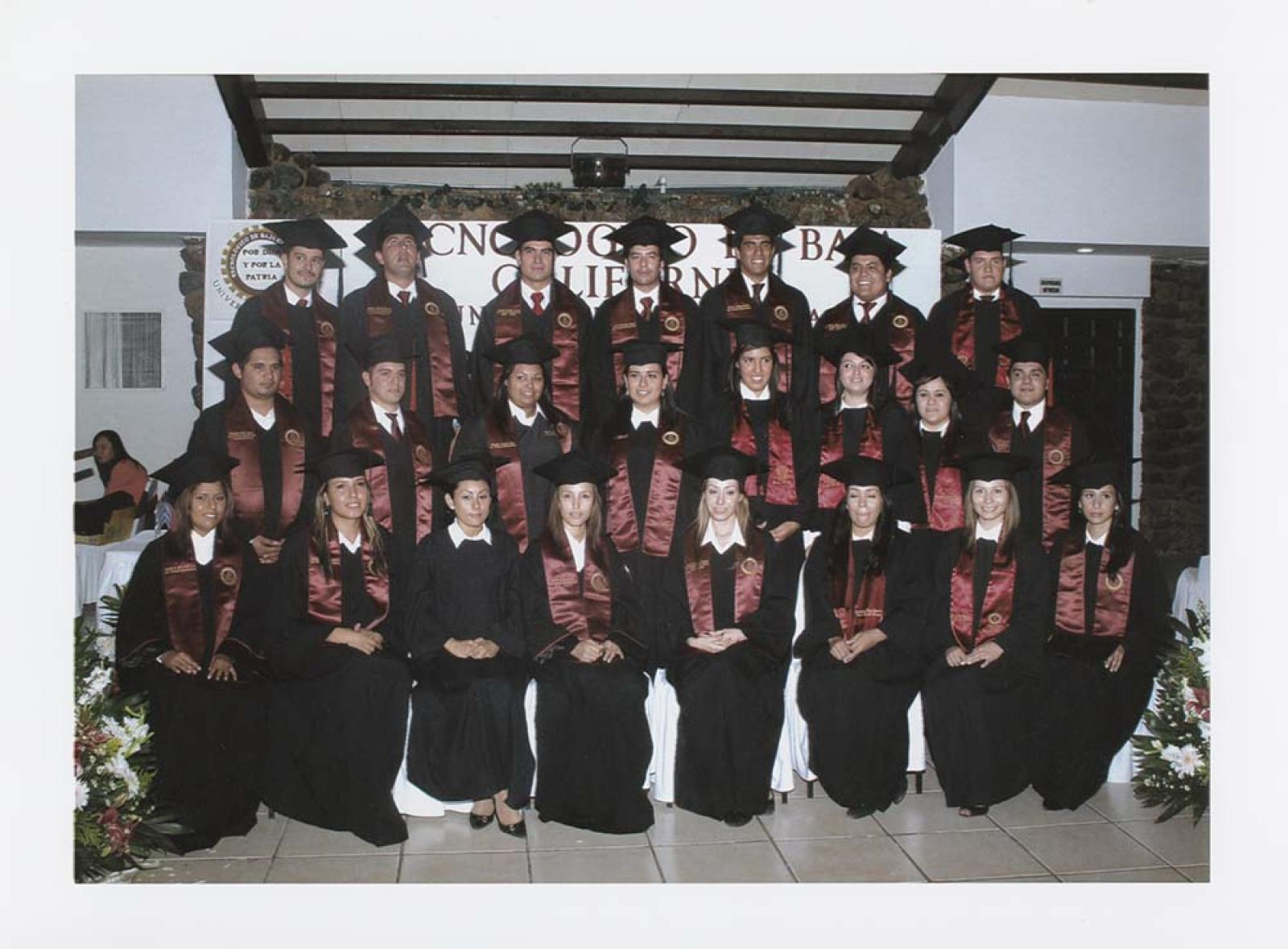 Graduados de la Universidad Católica.