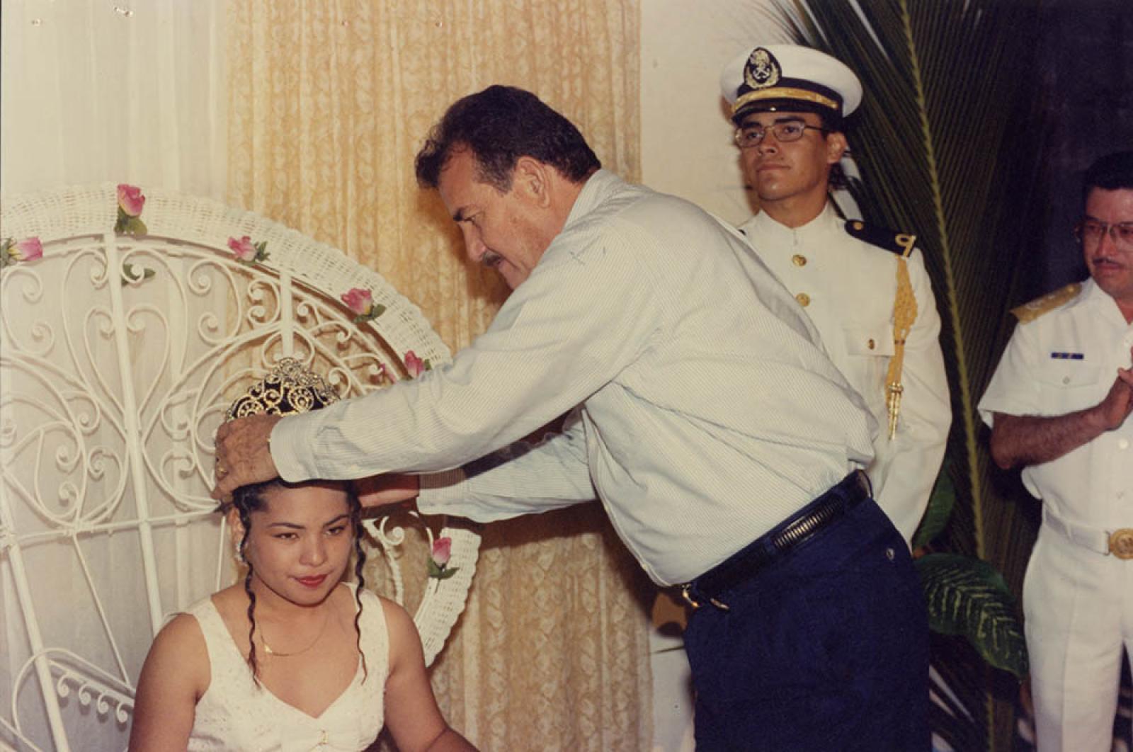 Guillermo Mercado en ceremonia de coronación.