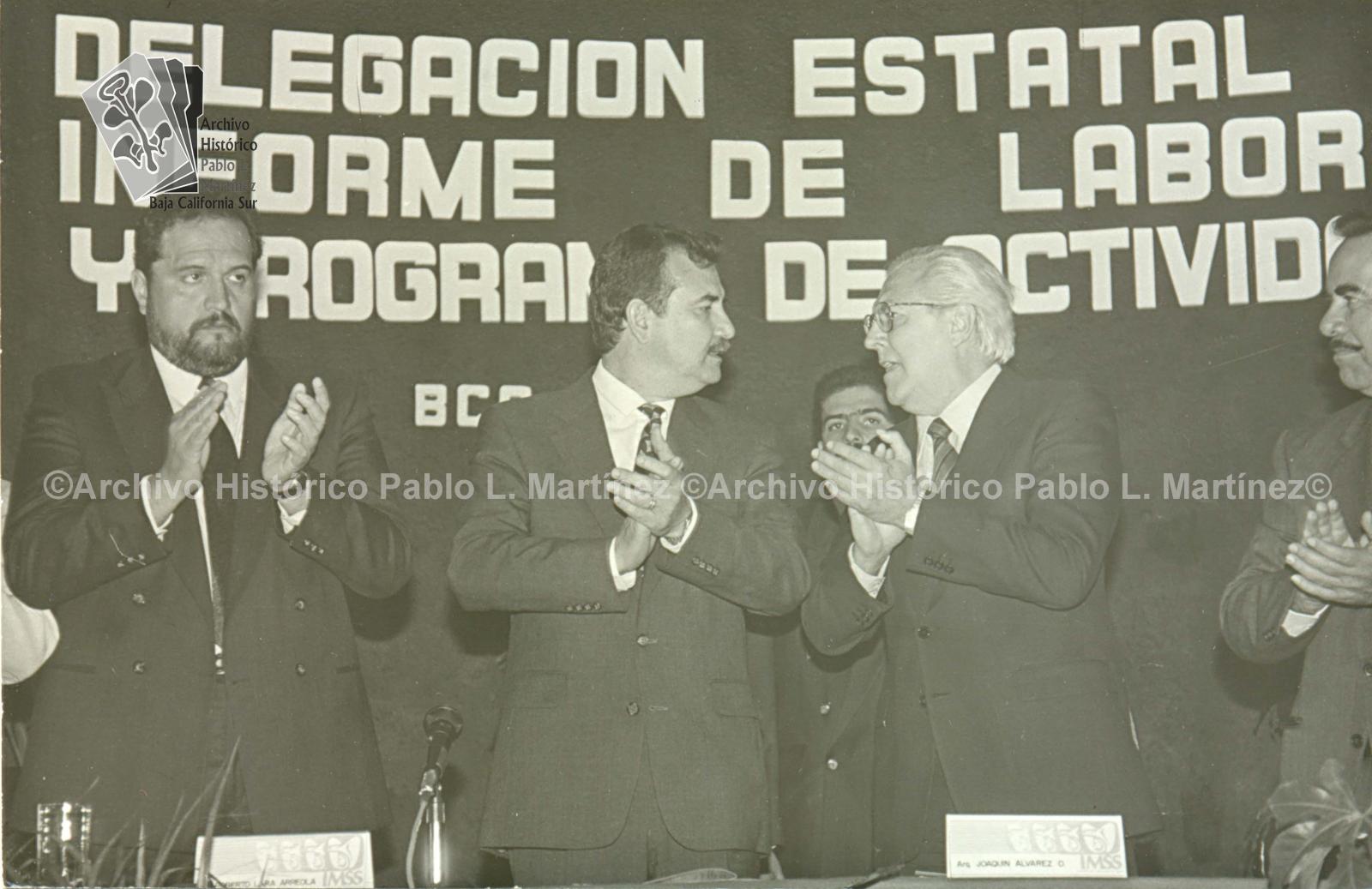 Guillermo Mercado Romero en un informe de labores de la Delegación Estatal del Instituto Mexicano del Seguro Social.