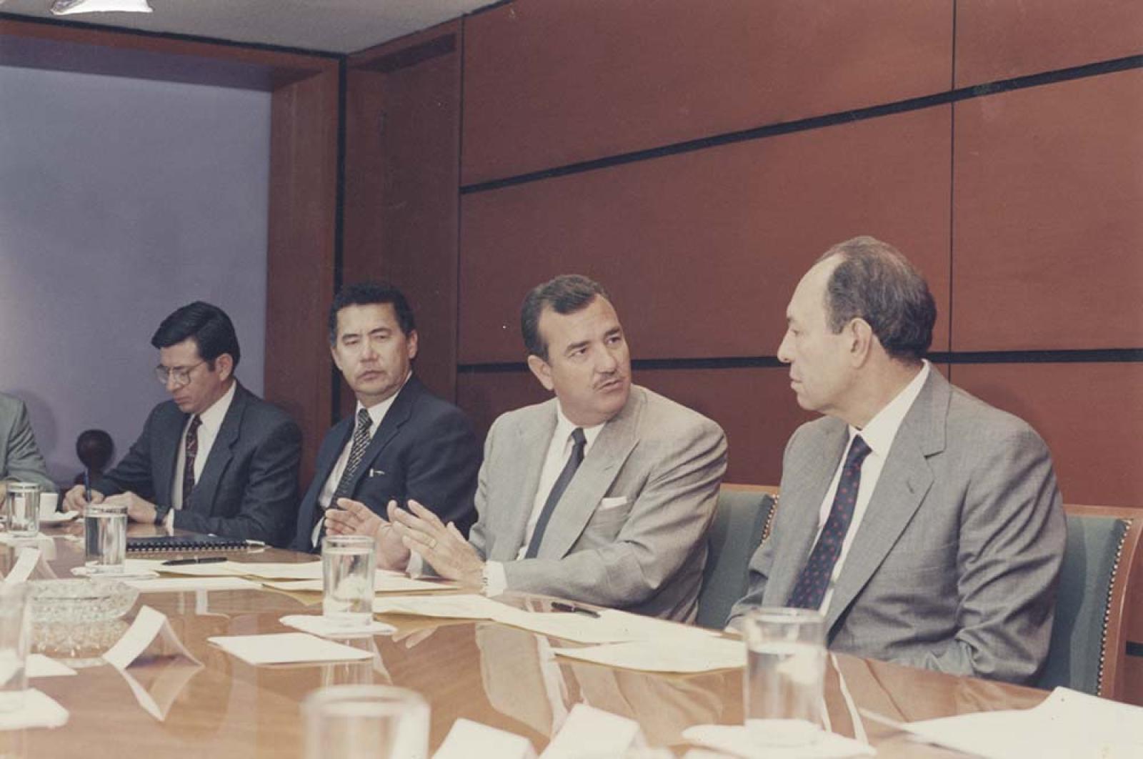 Guillermo Mercado y José Carlos Cota en reunión.