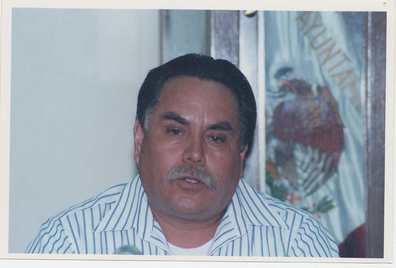 Héctor Julio Amparano, retrato.