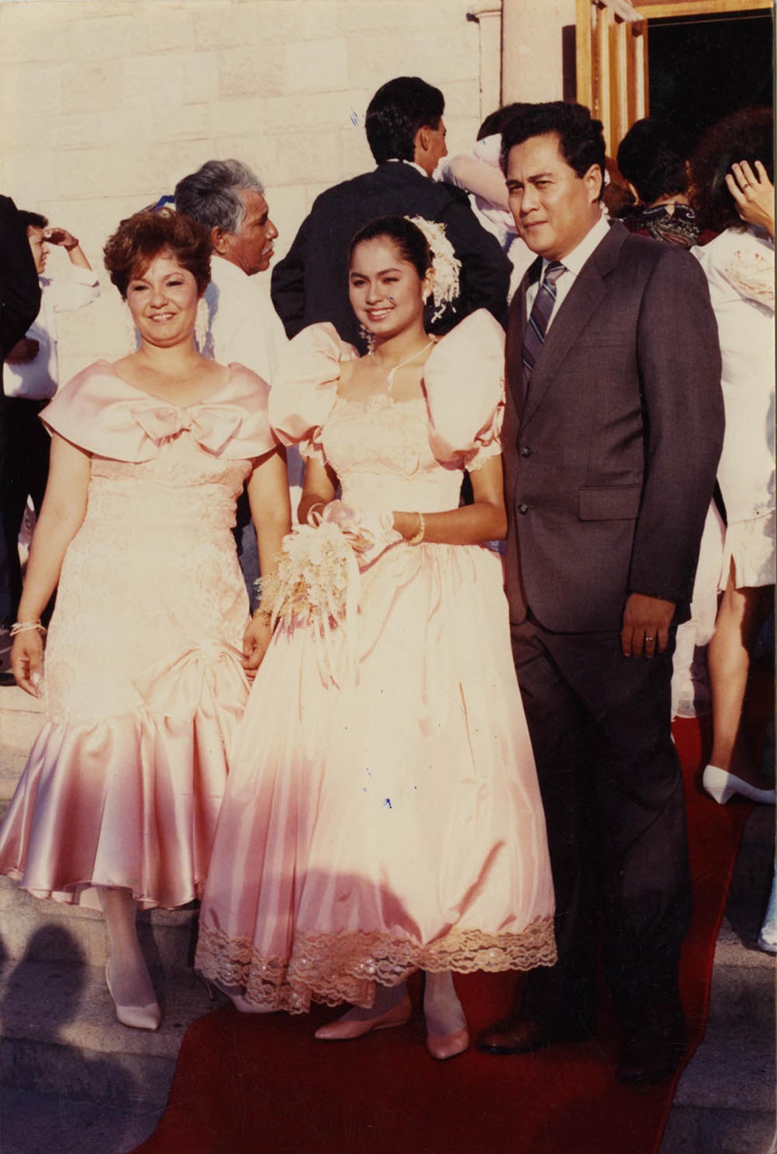Héctor Zepeda Díaz y acompañantes, retrato.