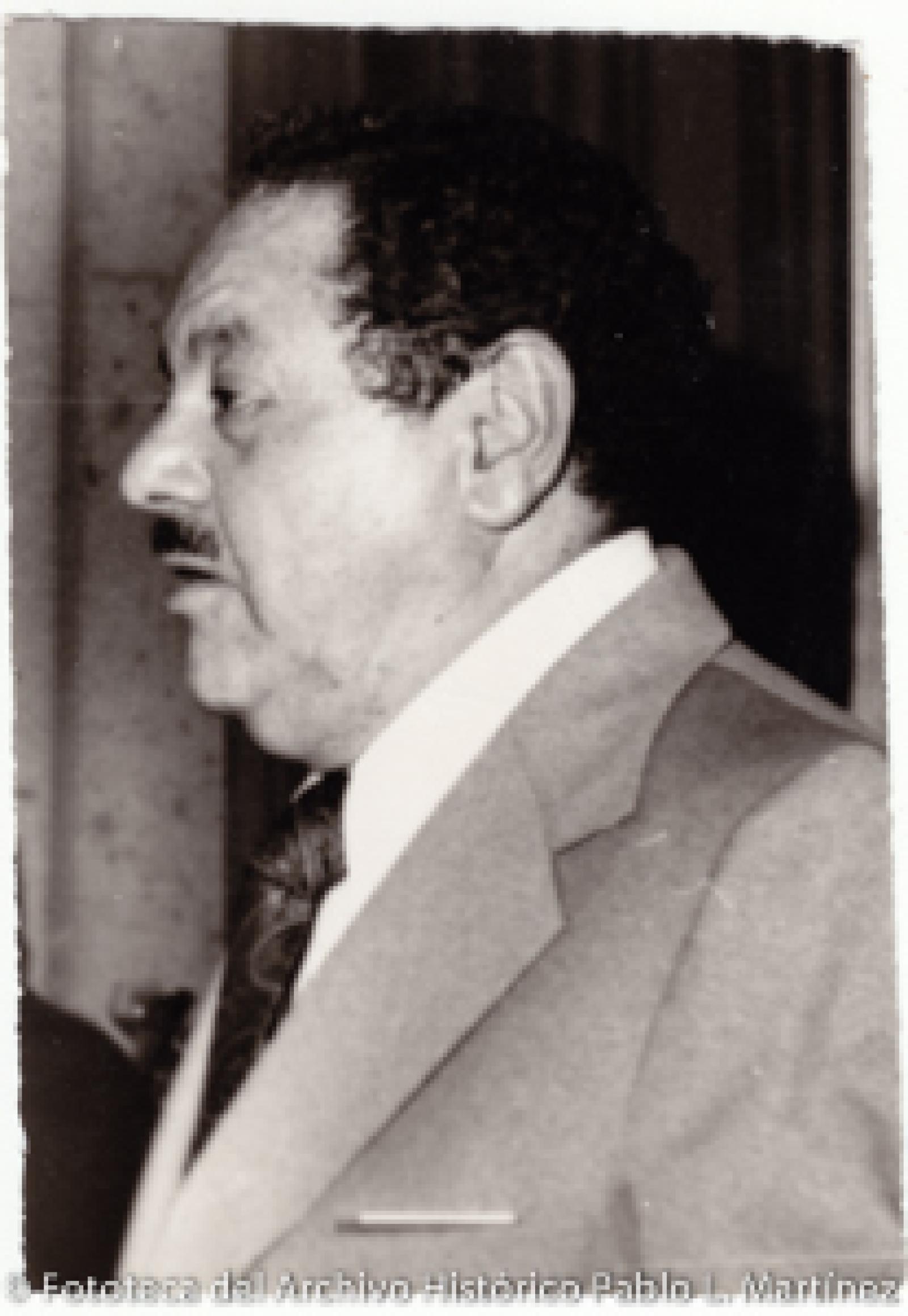“Hombre, retrato”