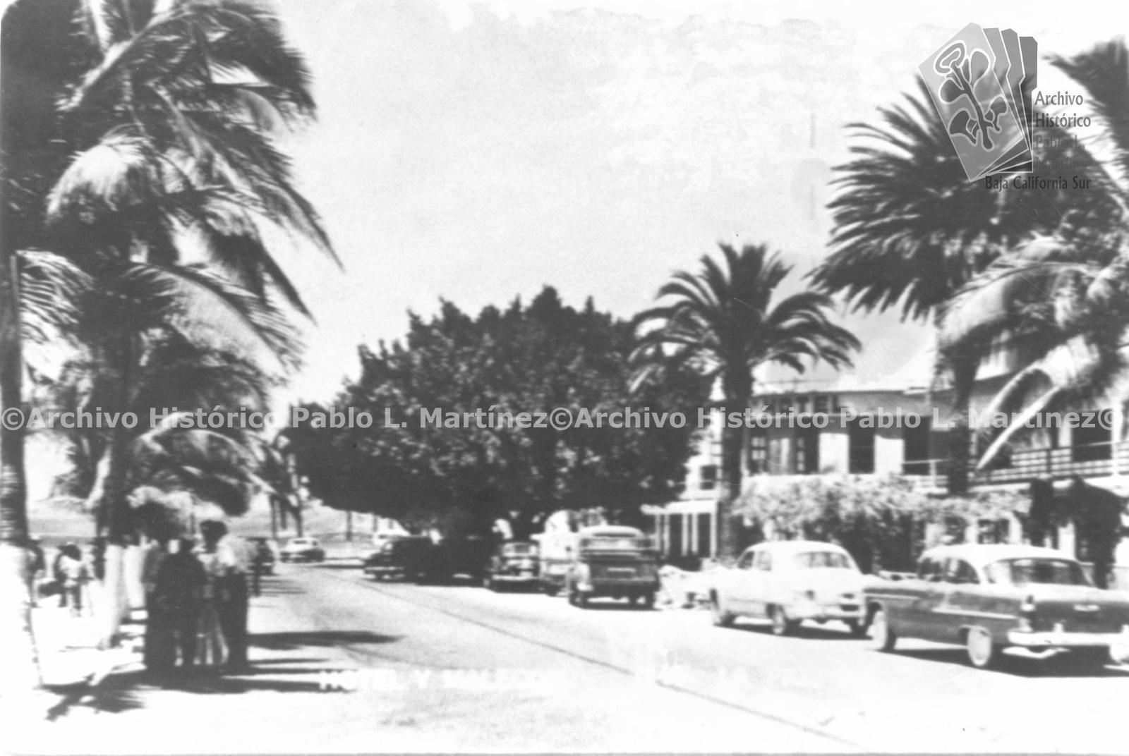 Hotel Perla y malecón de La Paz
