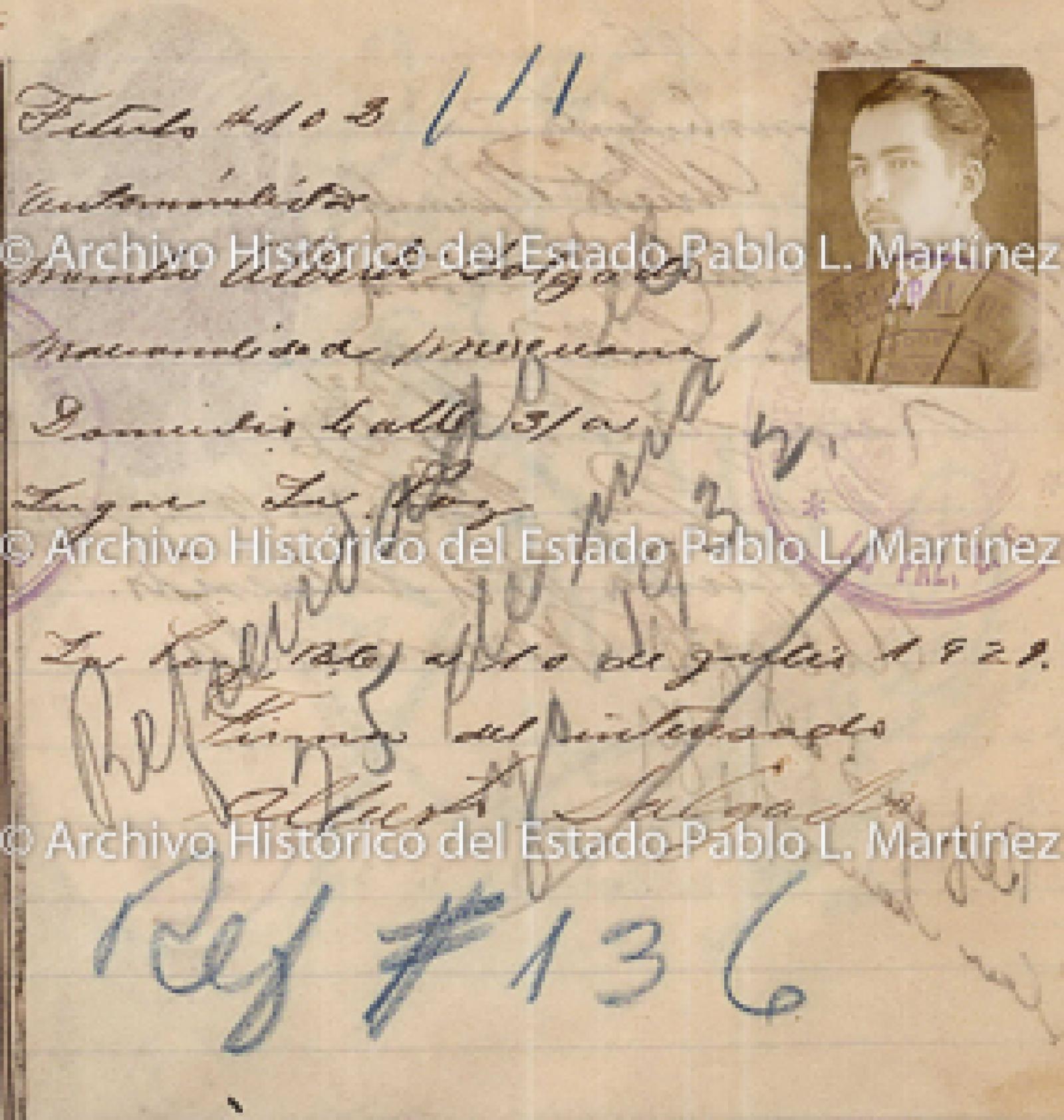 Ilegible, retrato.