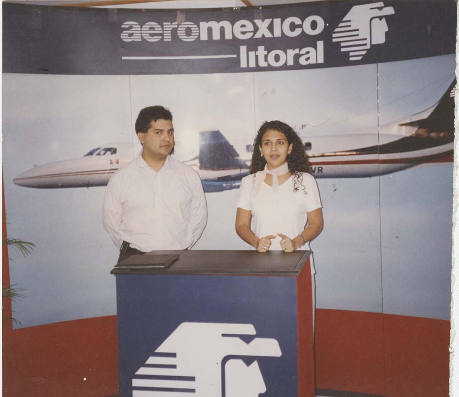 Inauguración de la línea aérea Litoral.