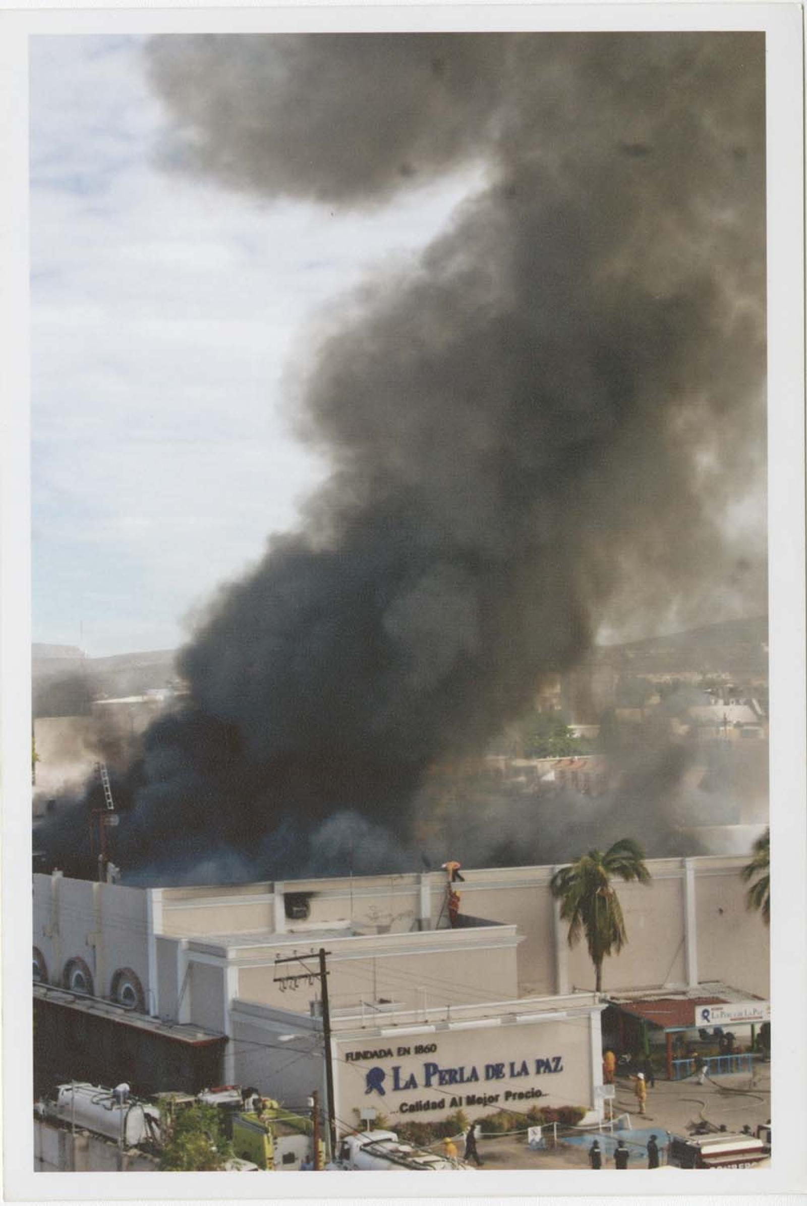 Incendio de La Perla de La Paz.