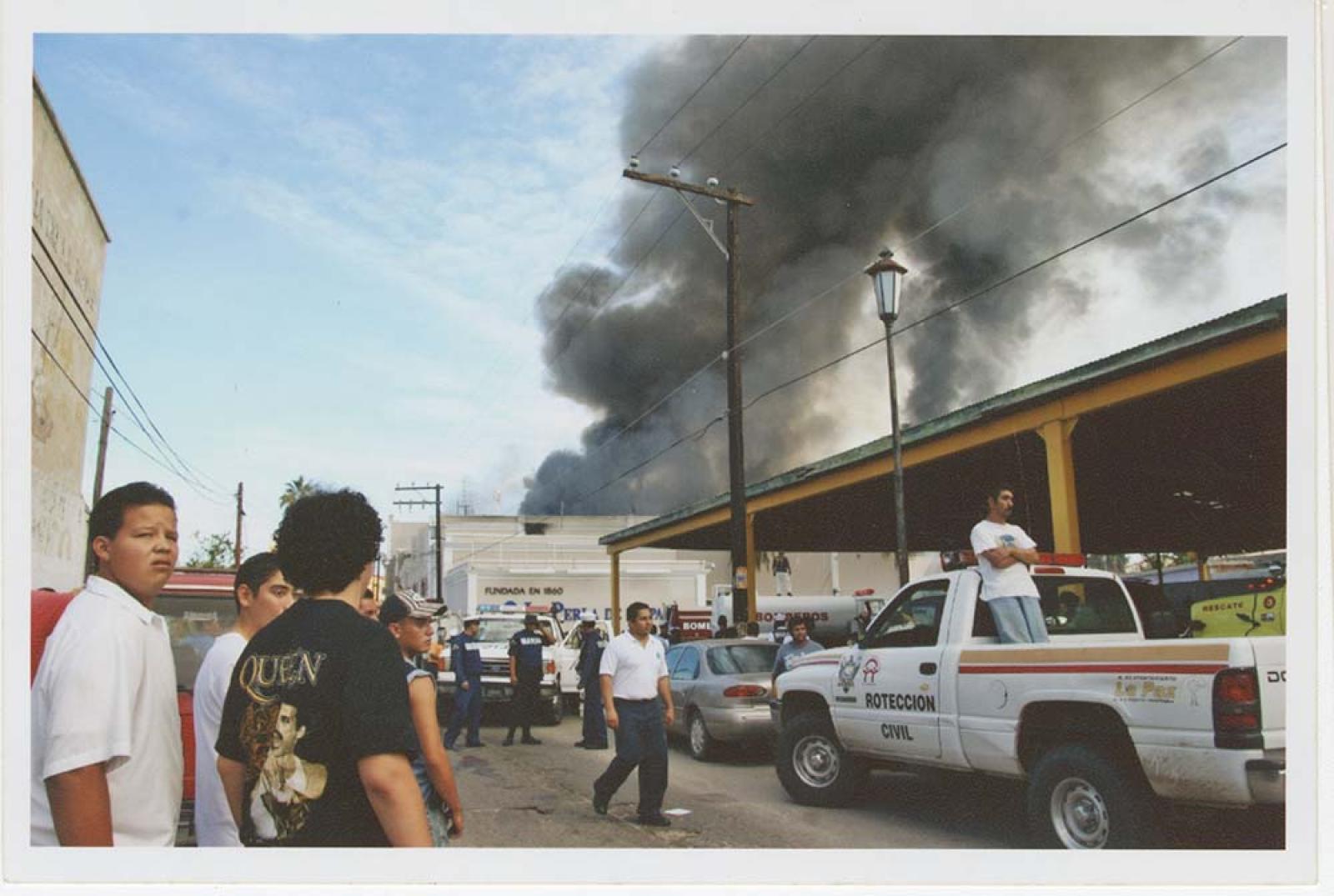Incendio del edificio La Perla de La Paz.