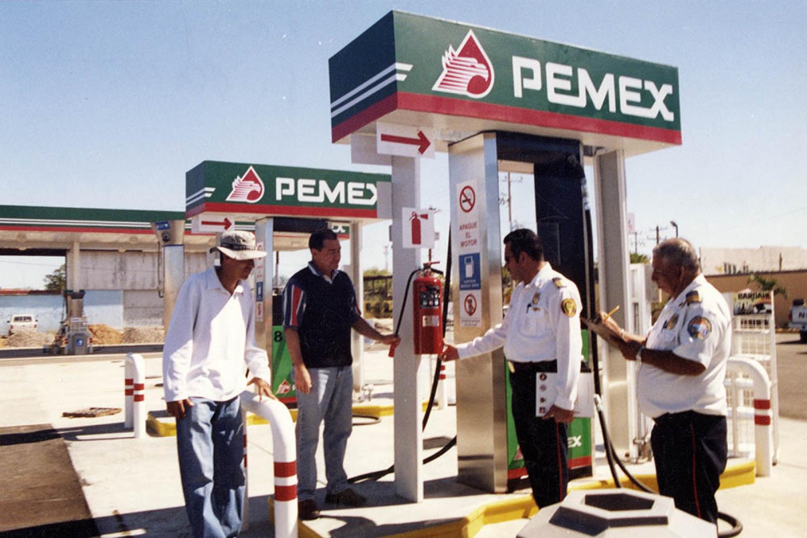 Instalaciones de gasolinera.