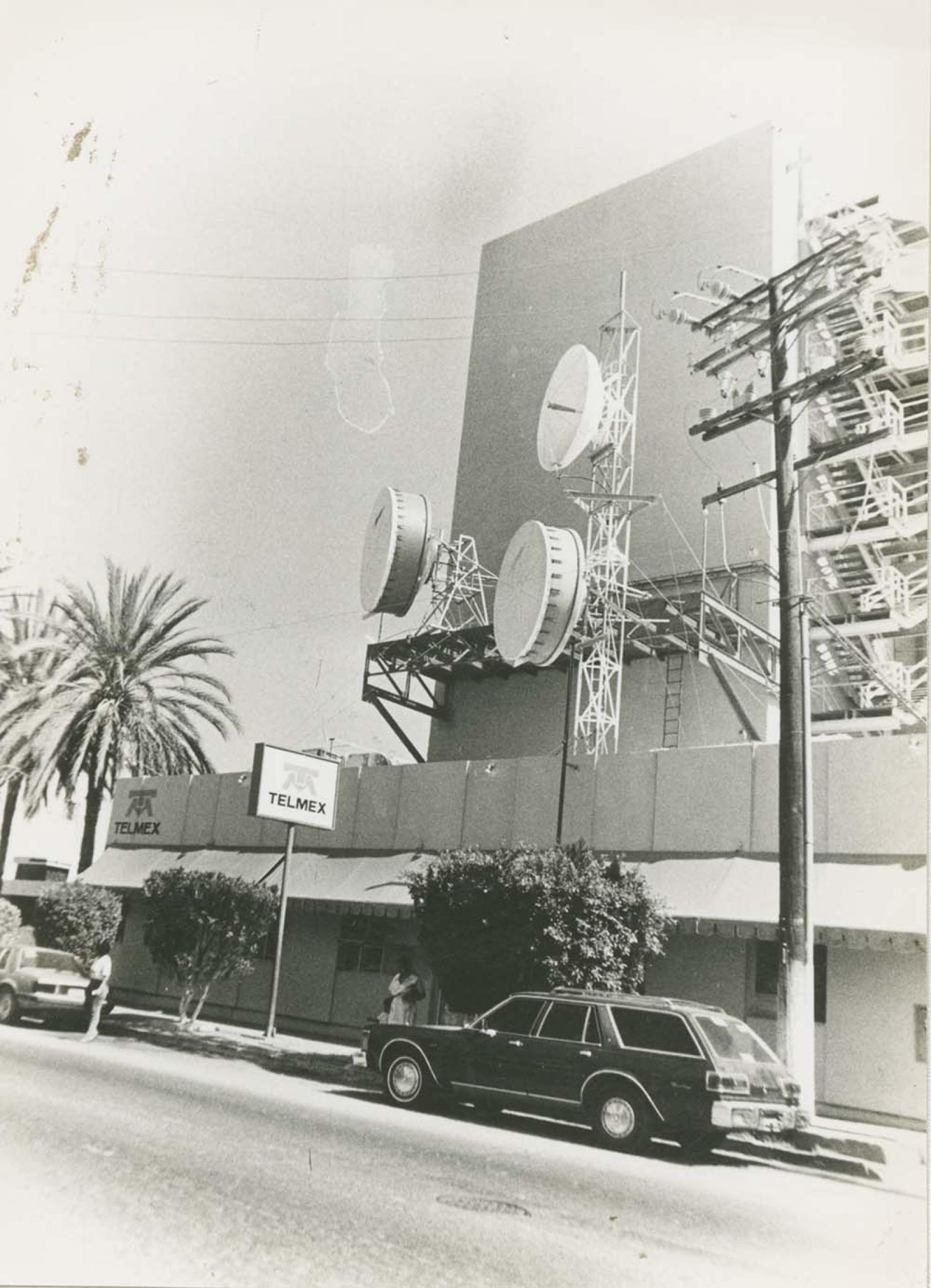 Instalaciones de la empresa Telmex.