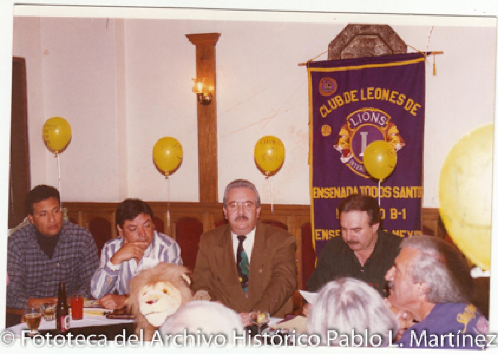 Integrantes “Clubes de Leones de Ensenada B. C. y de Guerrero Negro, B. C. S.”