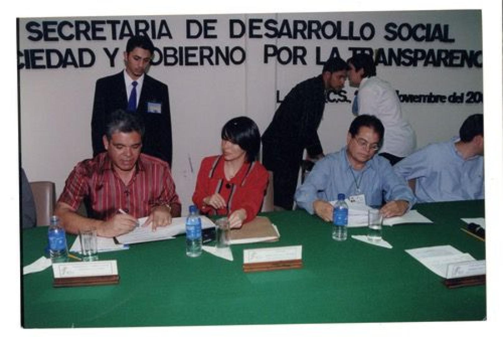 Integrantes de la Secretaría de Desarrollo Social.